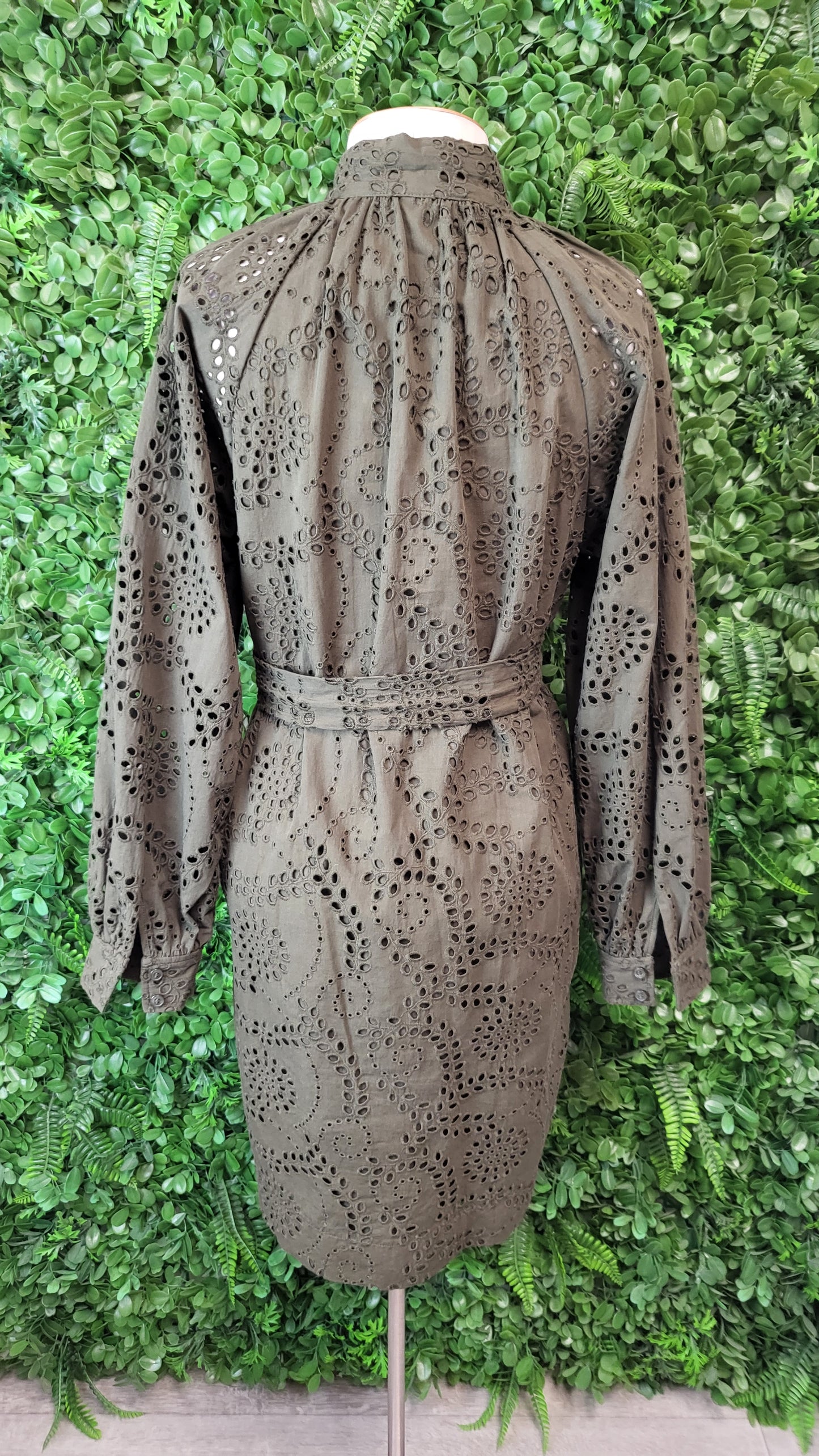 Country Road Olive Lace Dress (10)