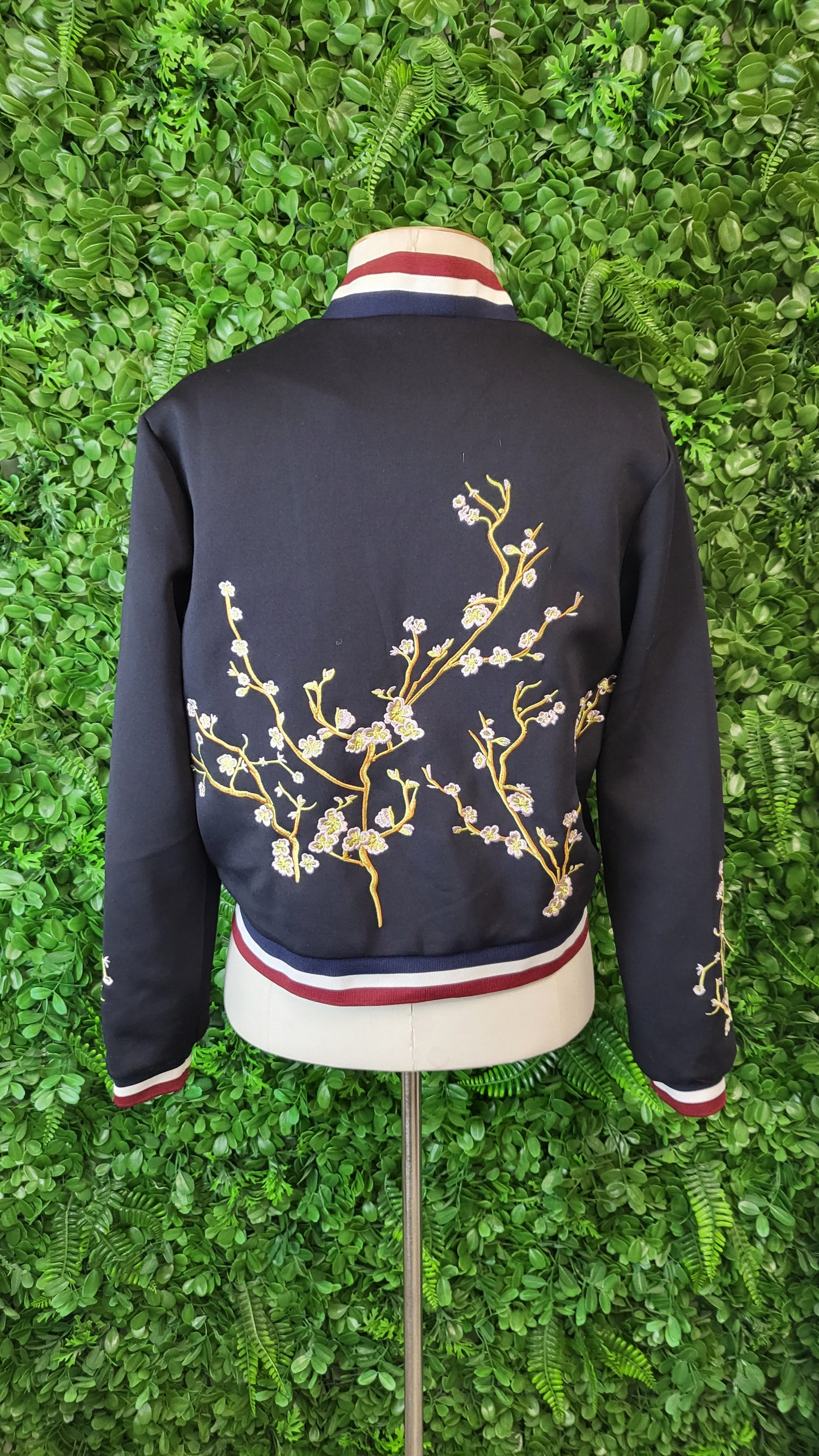 Molly Bracken Navy Embroidered Jacket (10)