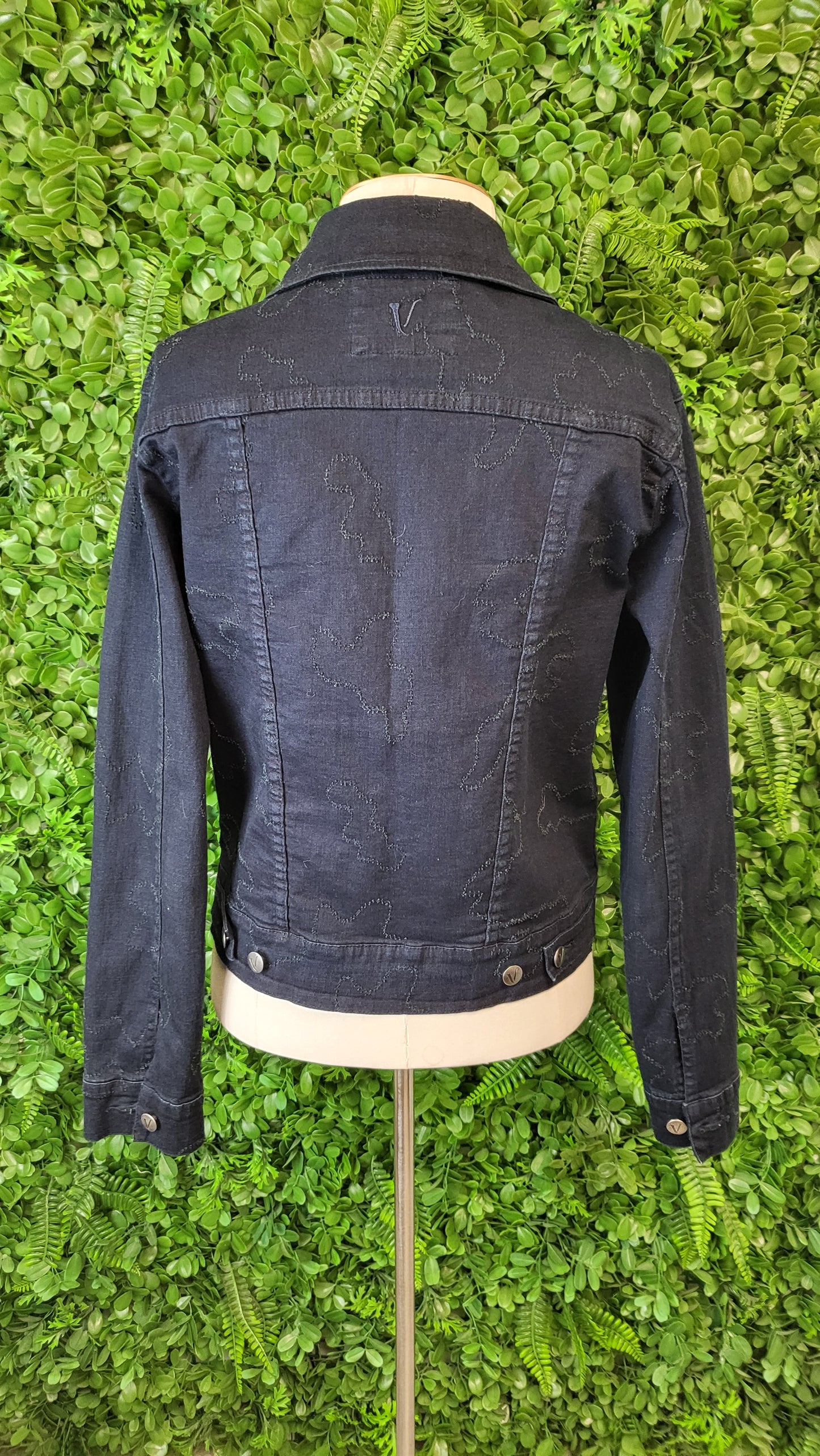 Vassalli Ink Stitch Denim Jacket (8)