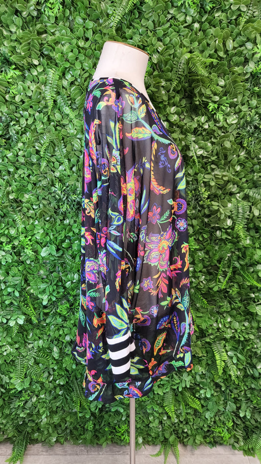Ts Floral Mesh Days Top BNWT (18-20)
