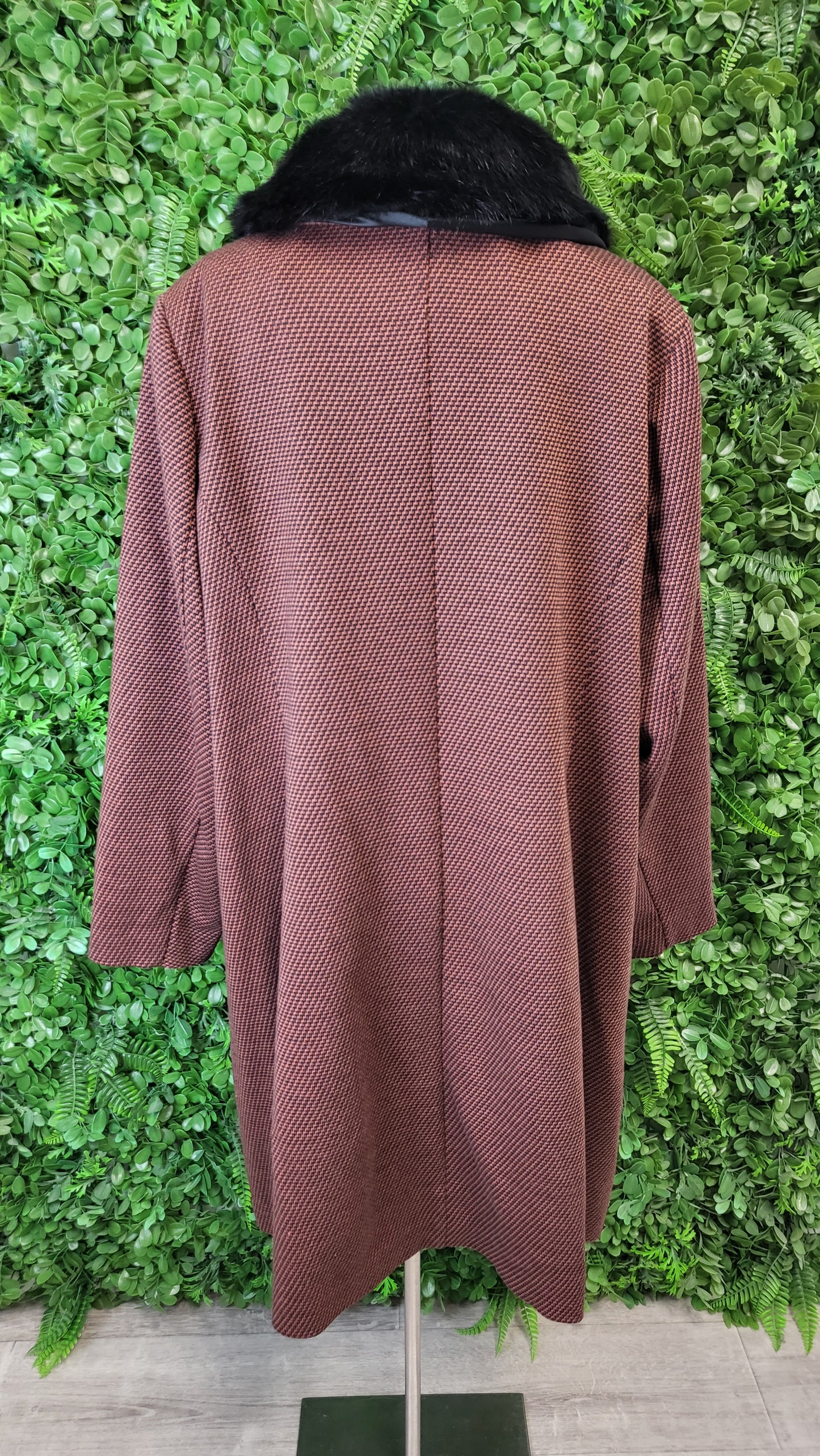 Studio Curve Choc/Black Twill Coat (20)