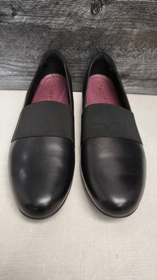 Kumfs Black Leather Slip-On Shoe (42)