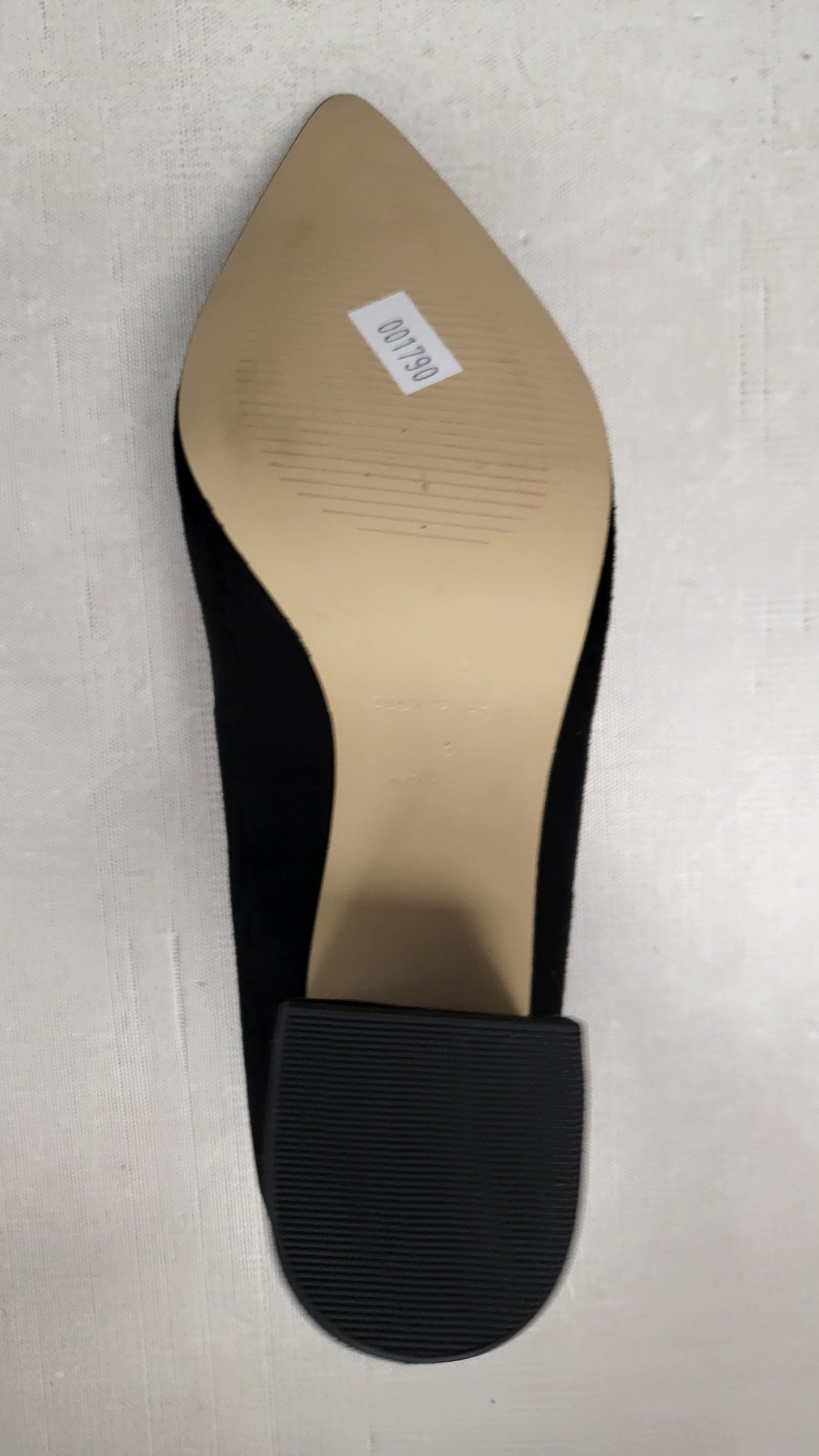 Country Road Black Suede Heel (36)