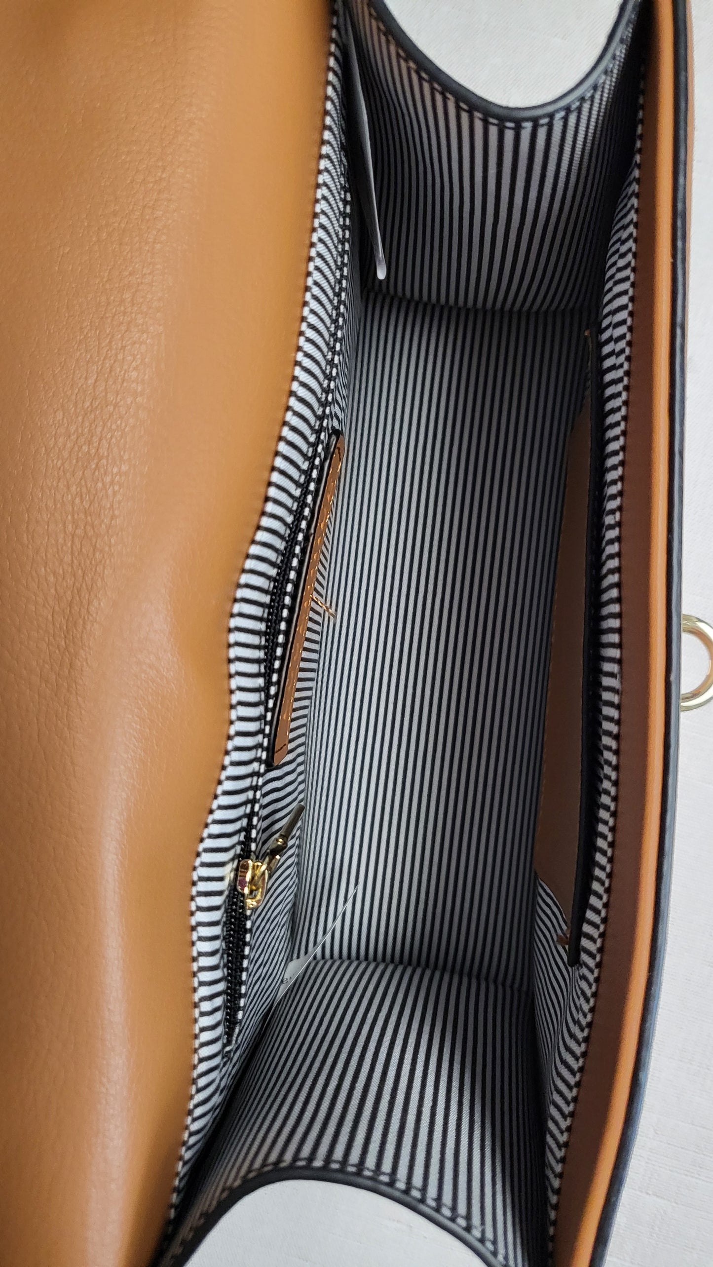 Louenhide Tan Mini Pleather Bag 21x17x8cm
