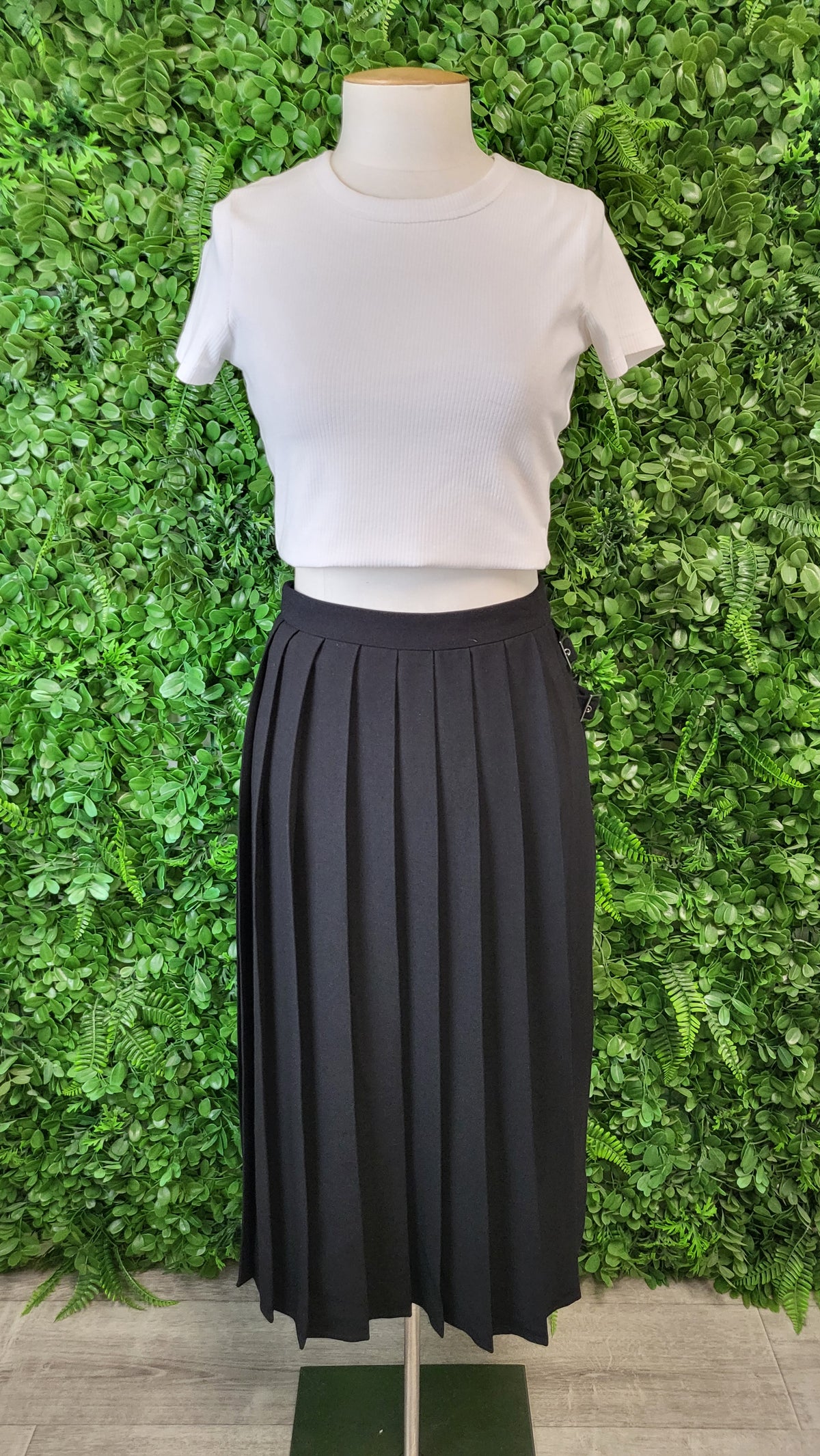 Top Shop Black Pleated Mini Skirt (8)
