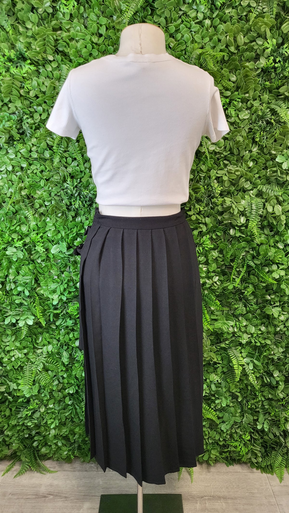 Top Shop Black Pleated Mini Skirt (8)