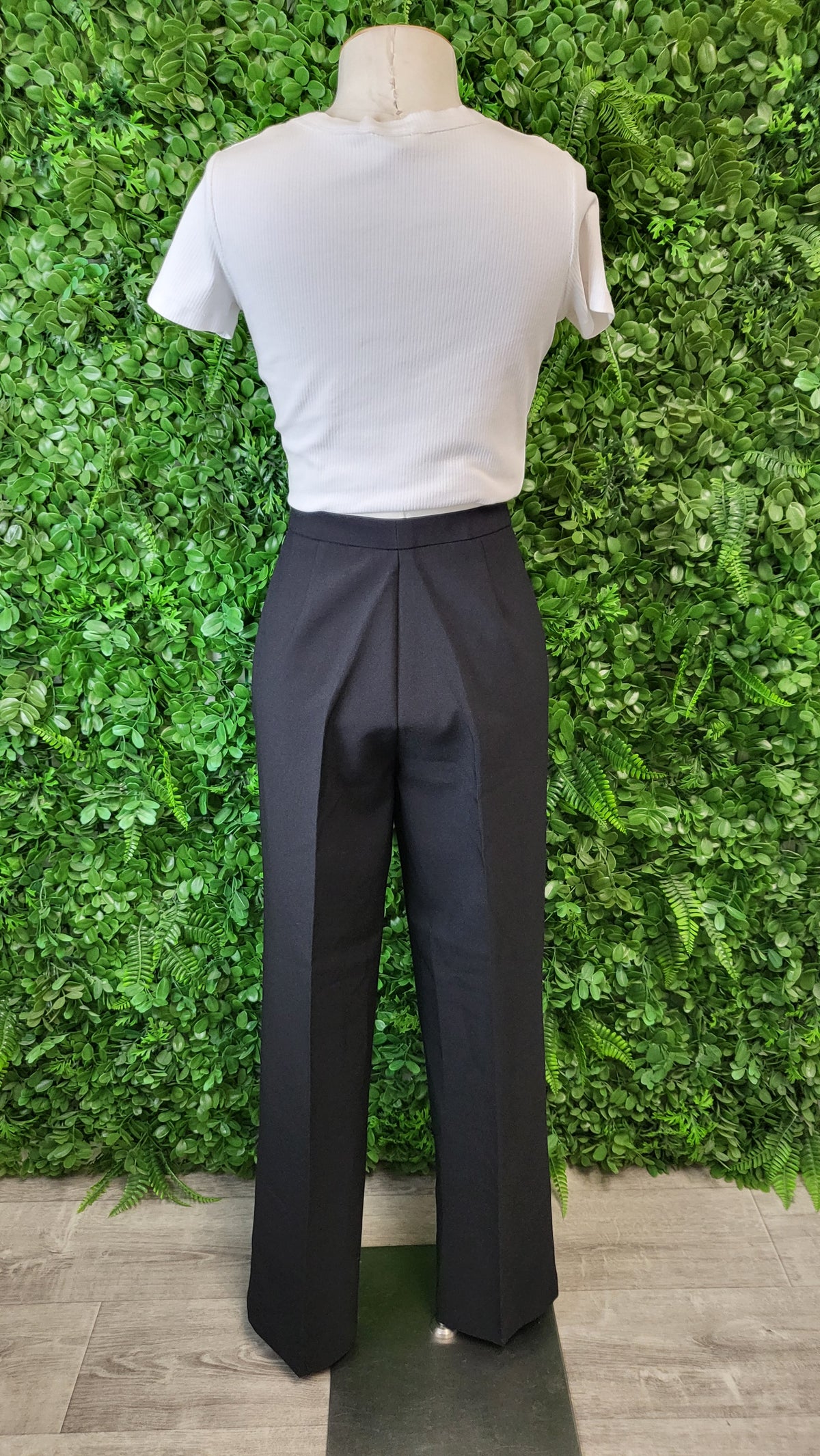 Evolve Black Straight Leg Pant BNWT (14)
