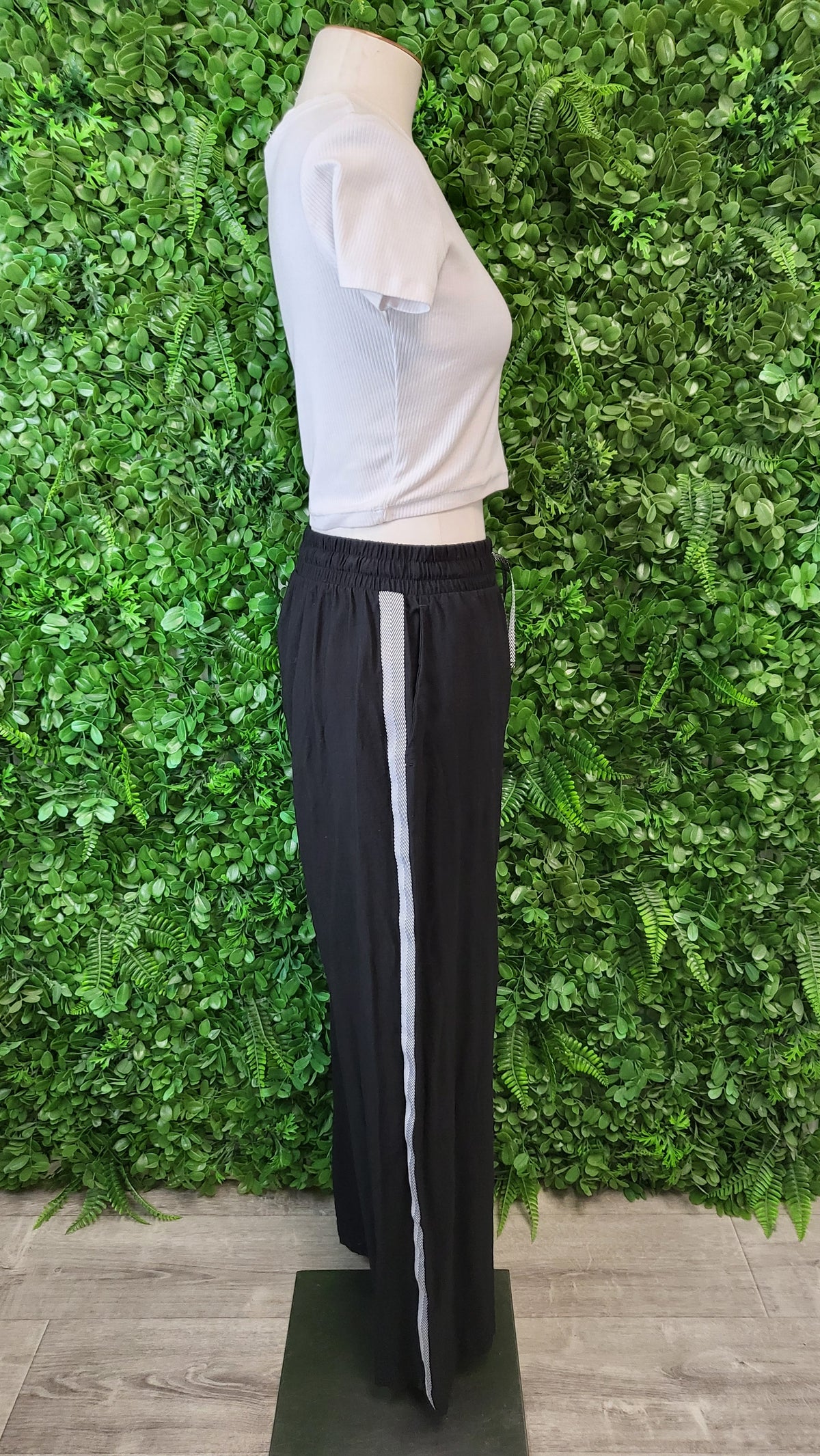 Shine On Black Wide Leg Pant (10)