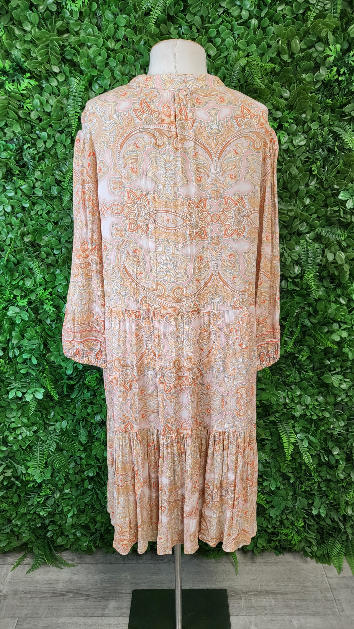 Lilac & Sage Paisley Day Dress (10)