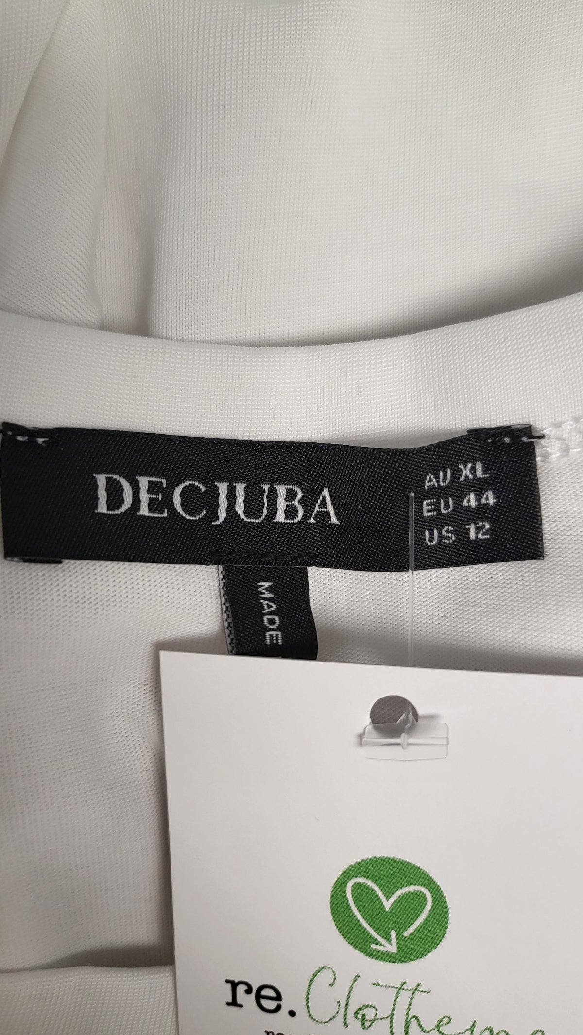 Decjuba White Sleeveless Top (14)