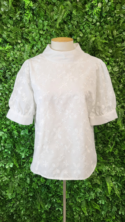 Unknown White Embroidered Top (10)