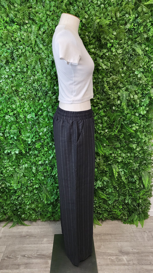 Larogela Pinstripe Wide Leg Pants (16)