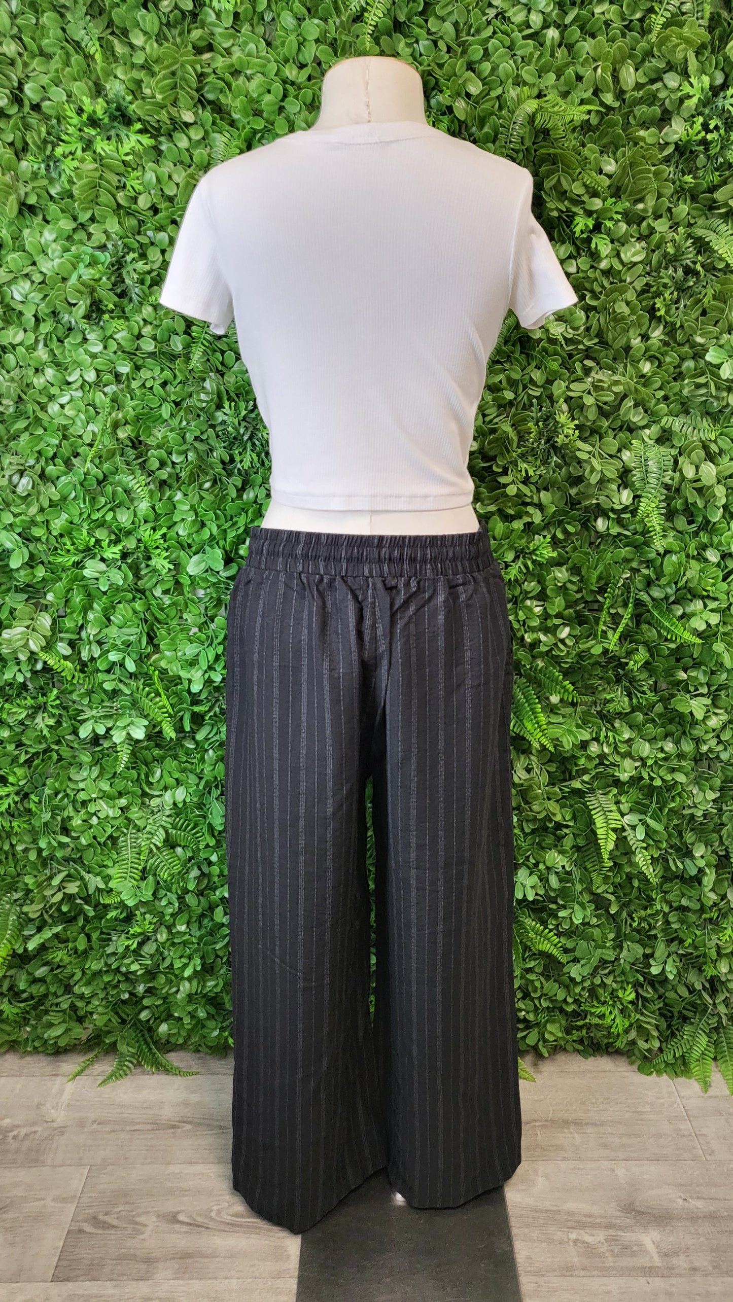 Larogela Pinstripe Wide Leg Pants (16)