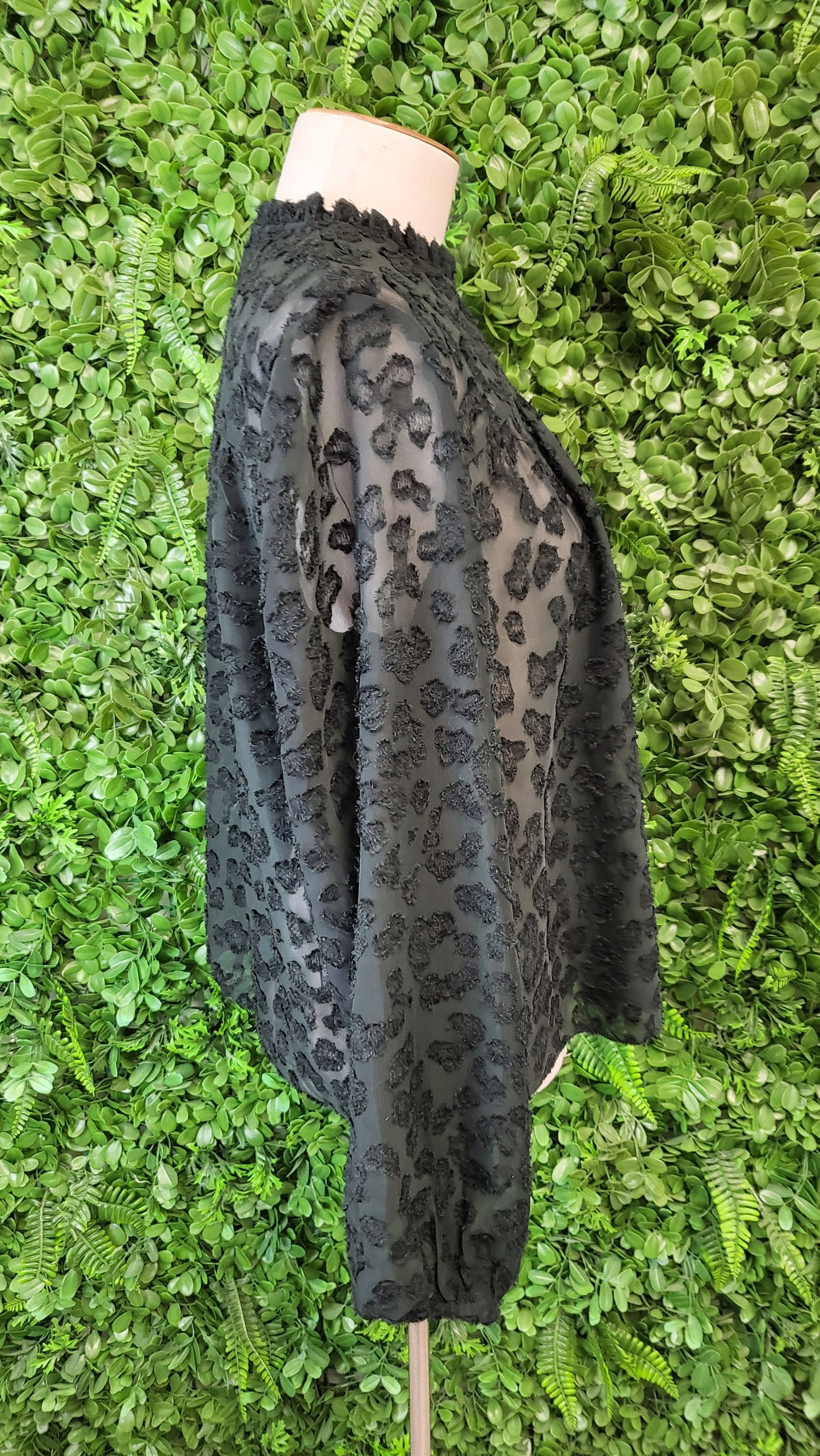 Decjuba Olive Burnout Top (8)
