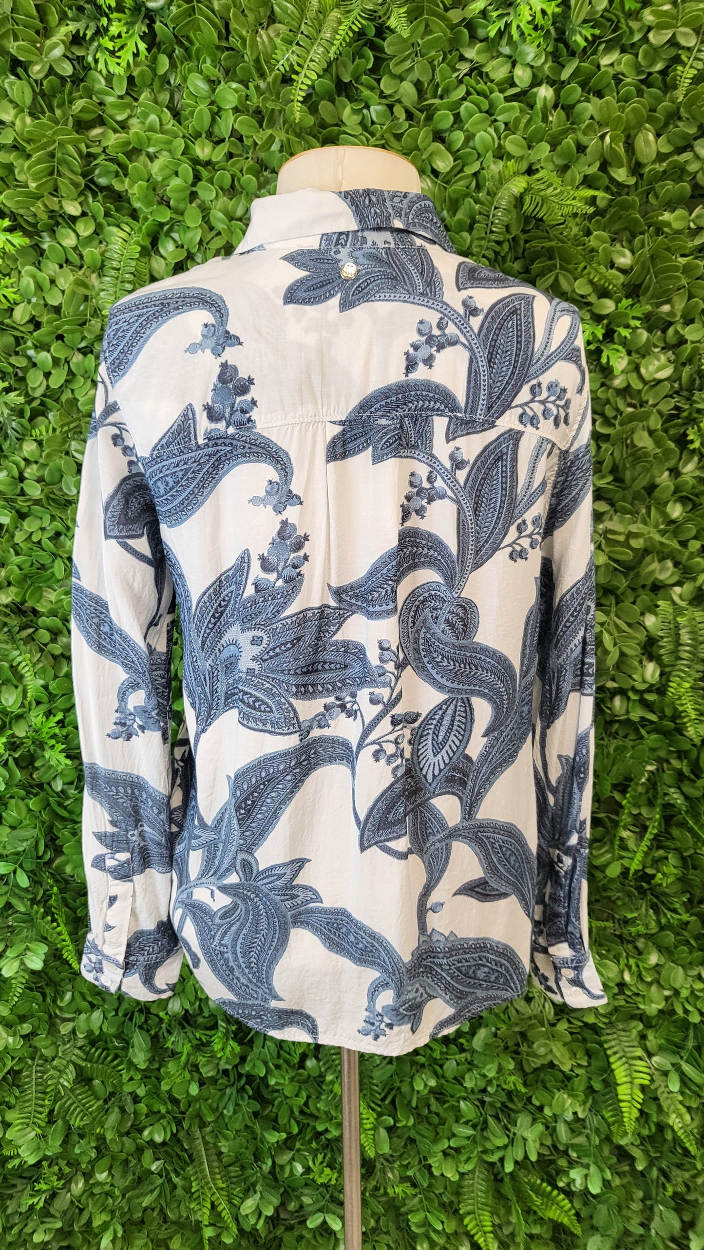 Mos Mosh Blue Taylor Paiz Shirt (10)