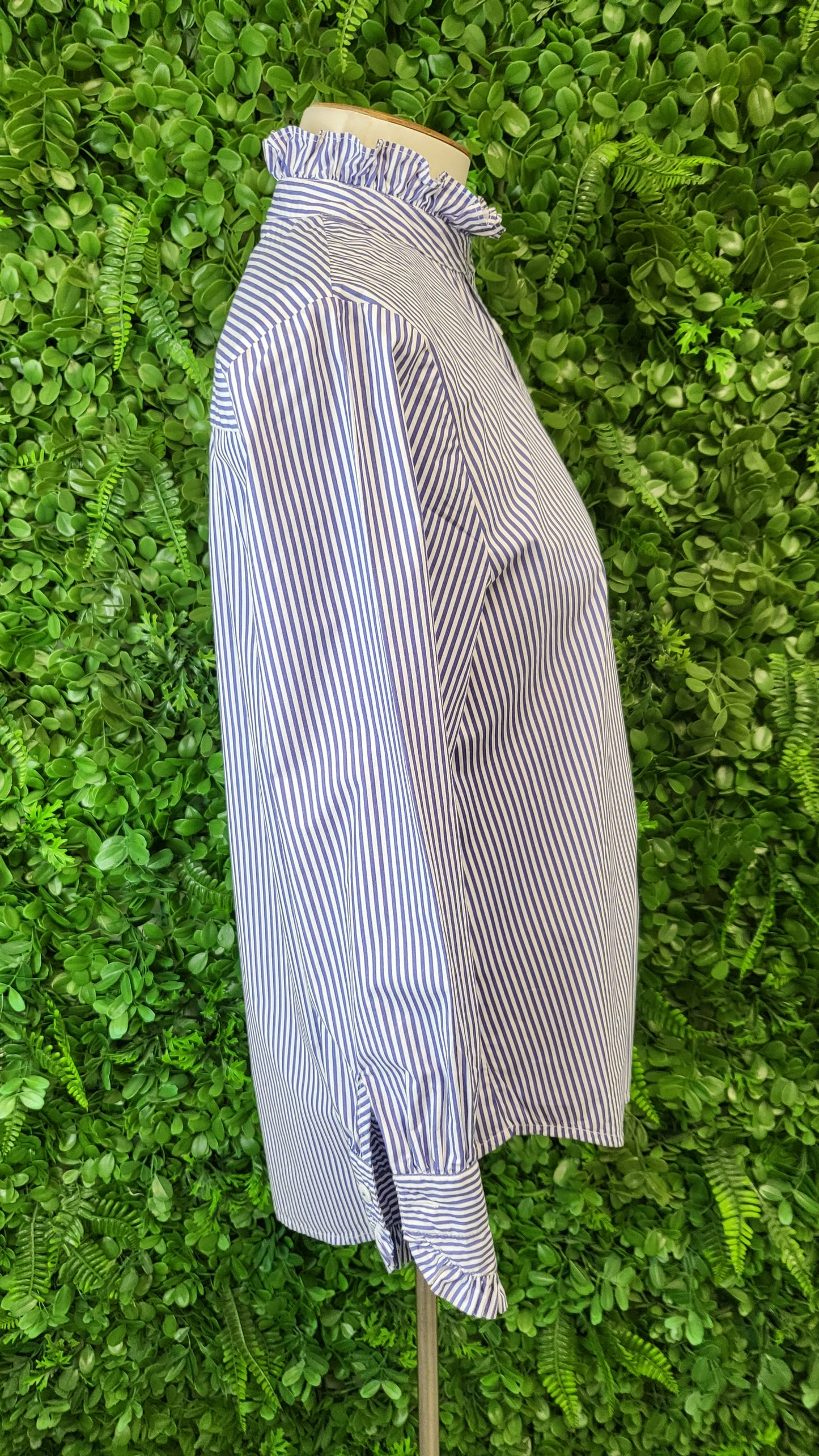 Who’s Charlie Stripe Lottie Shirt (8)