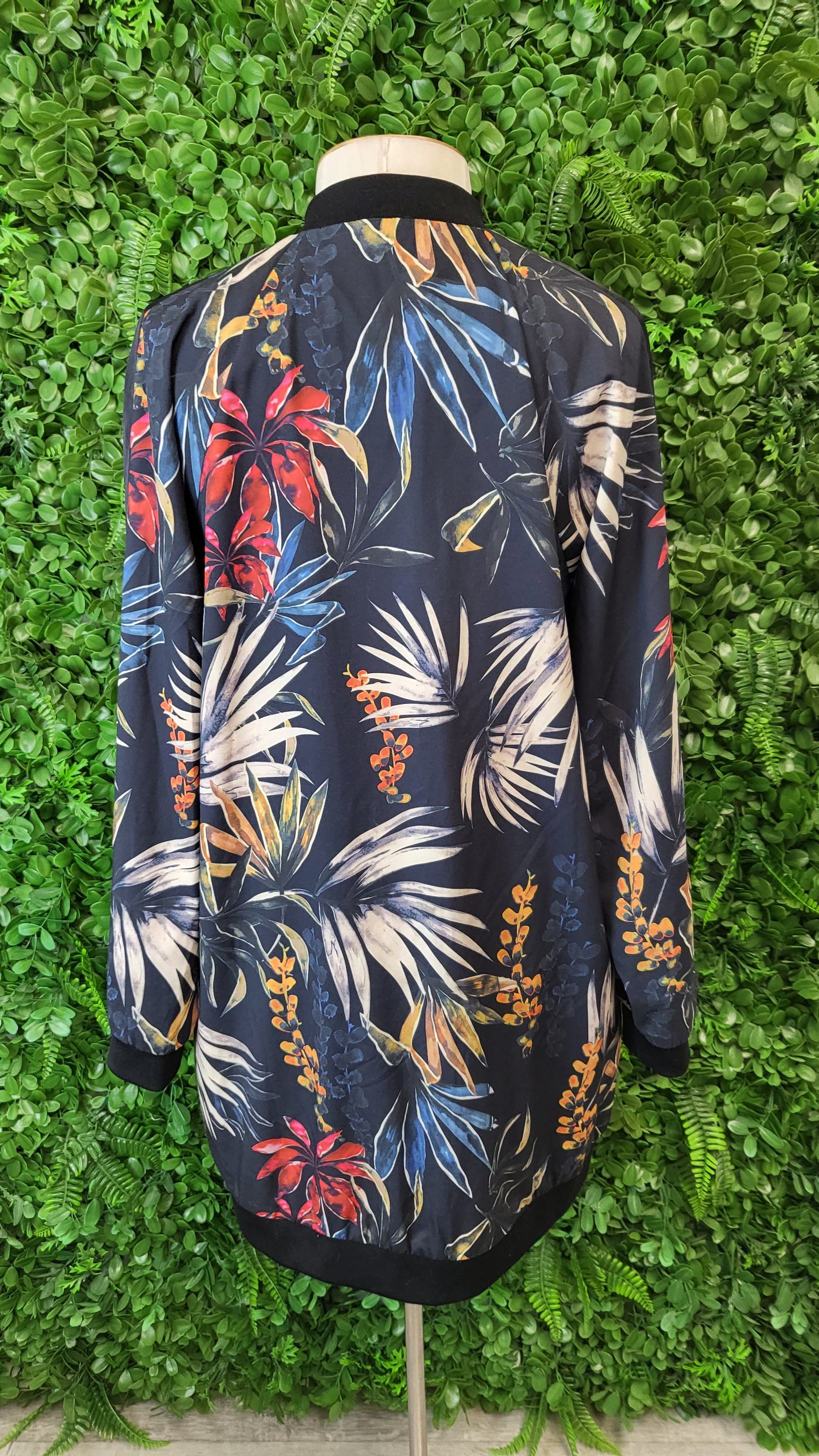 Siren Print Longline Bomber Jacket (10)