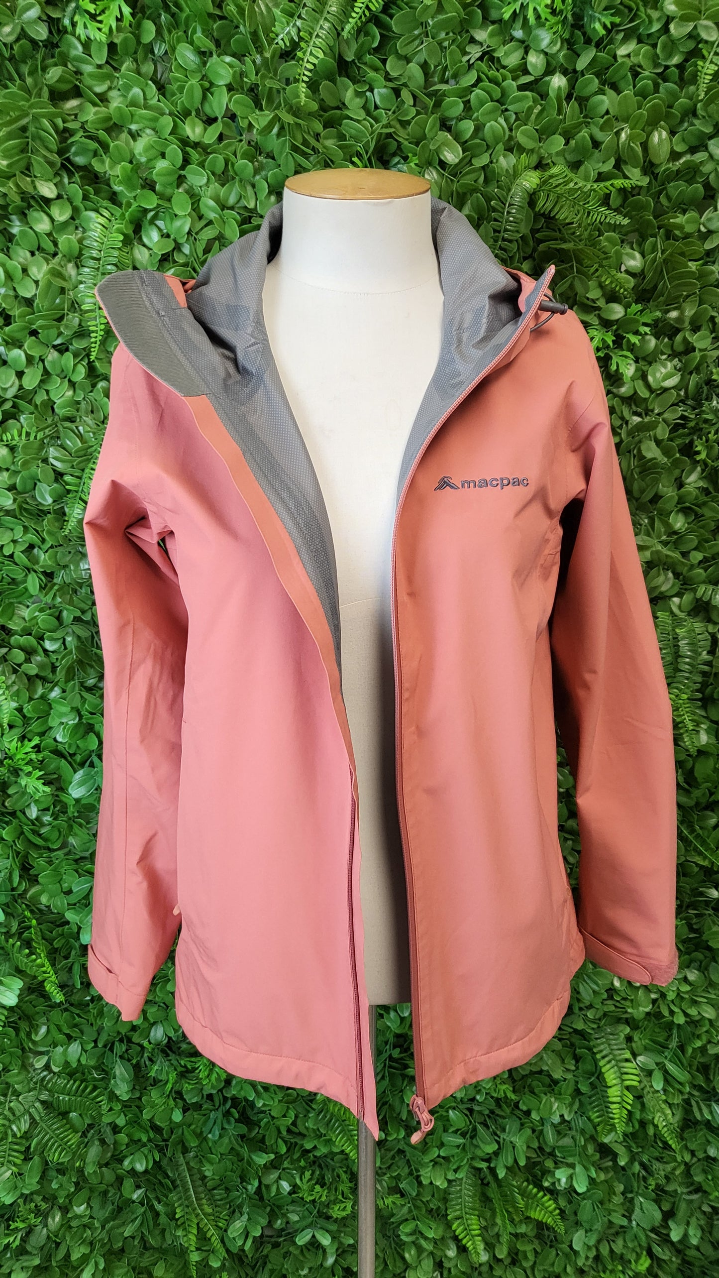 Macpac Rose Shell Jacket (8)