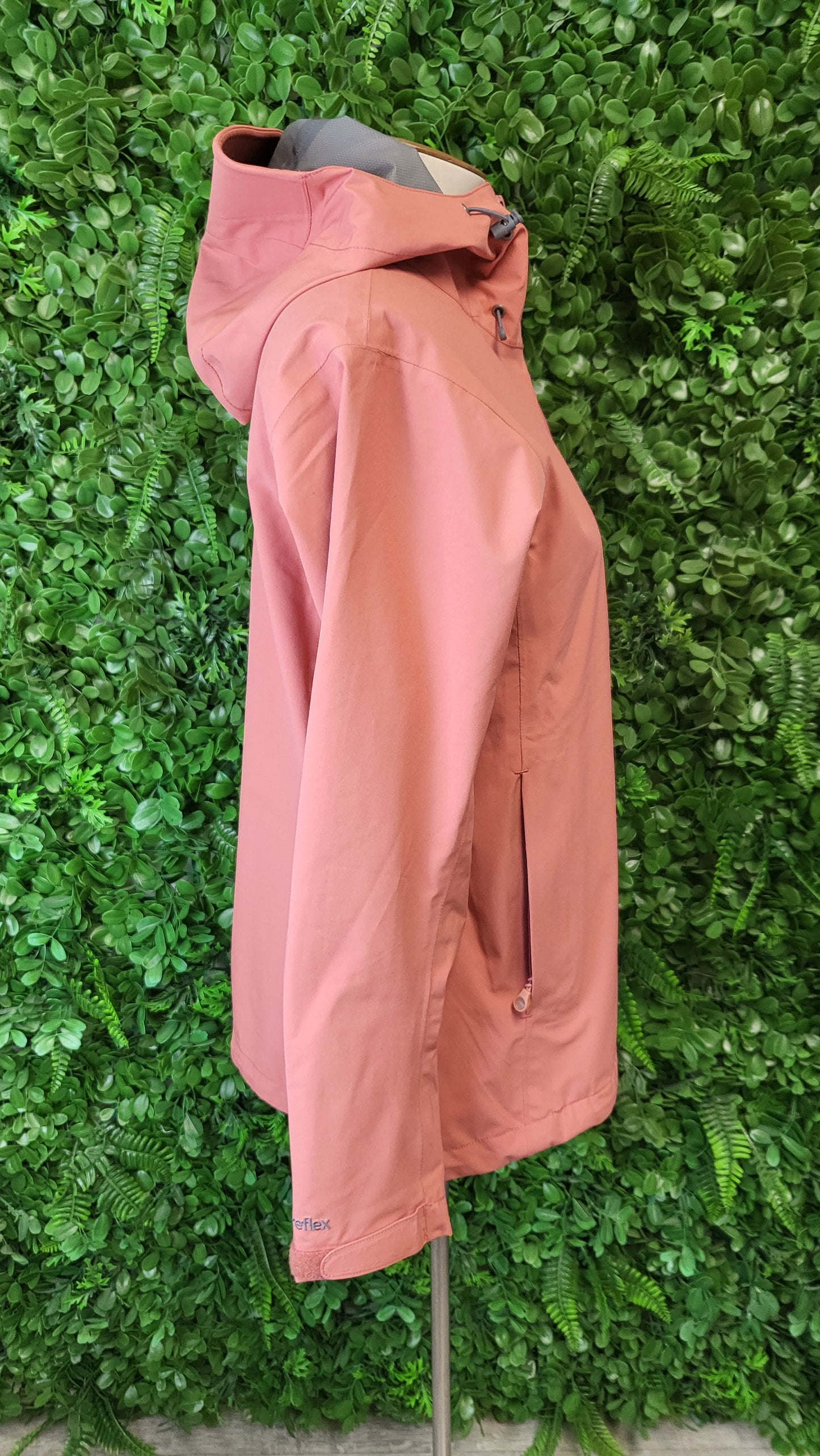 Macpac Rose Shell Jacket (8)