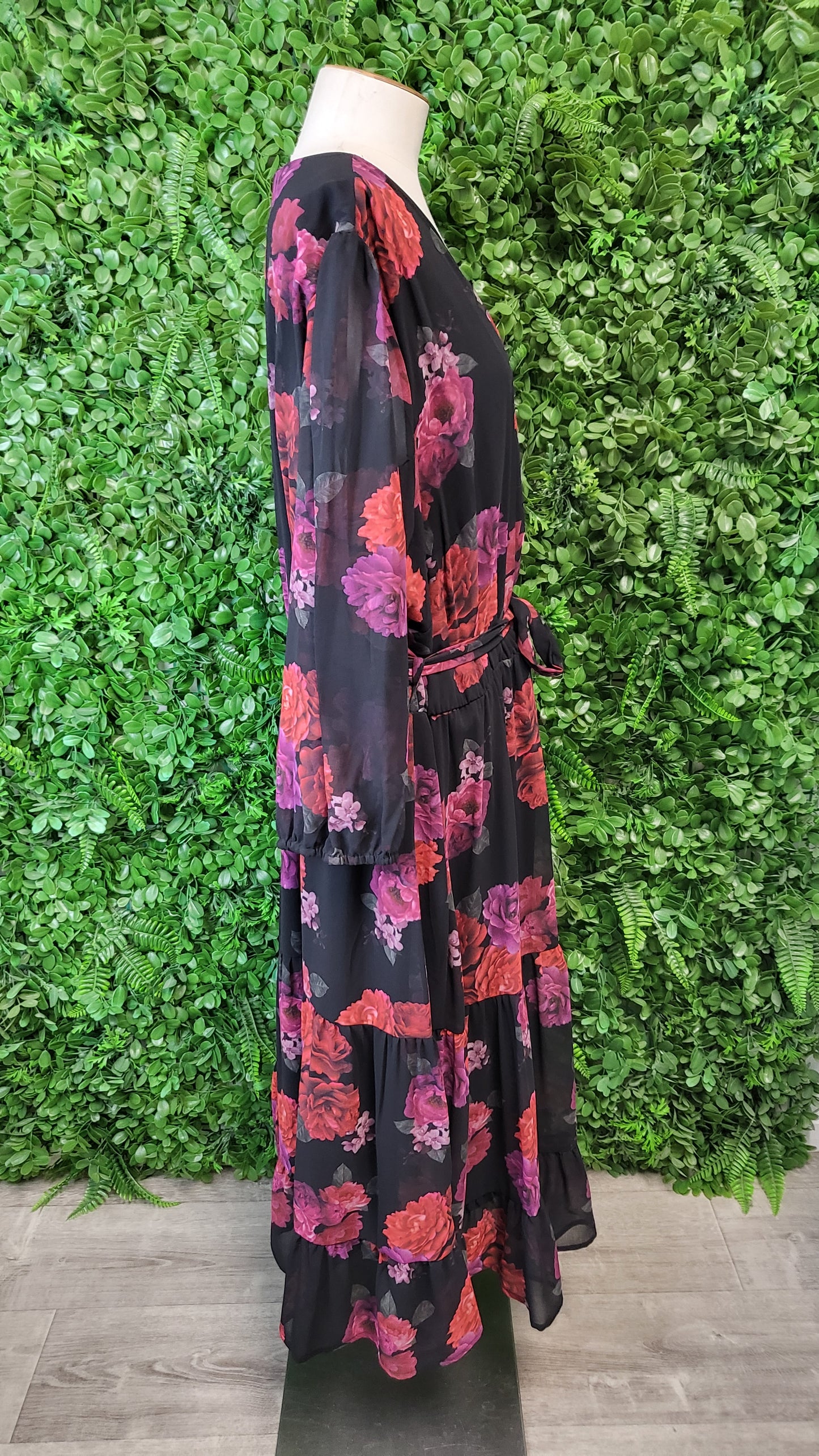 City Chic Floral Maxi Dress (20)