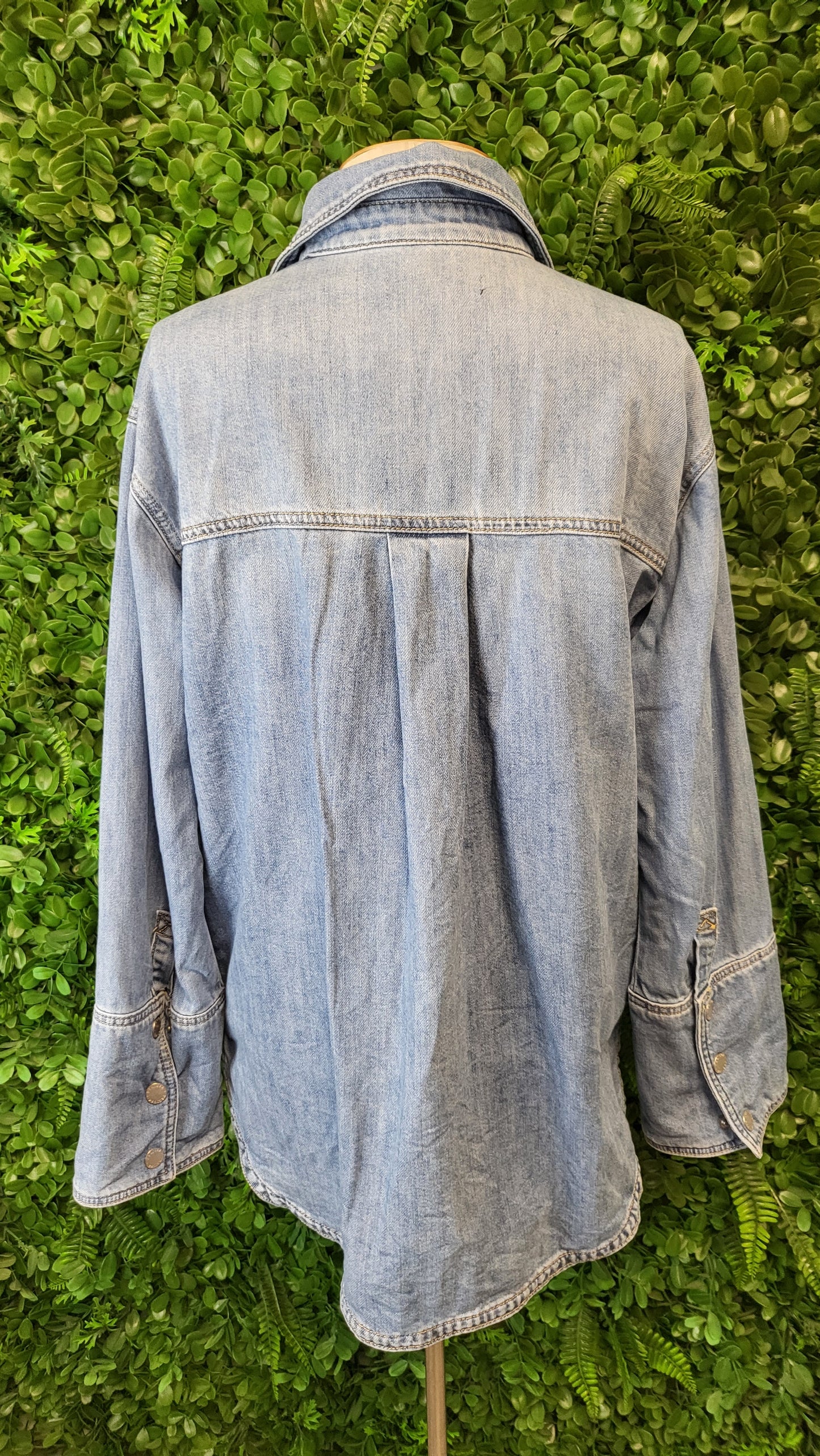Decjuba Light Wash Denim Shirt (8-12)