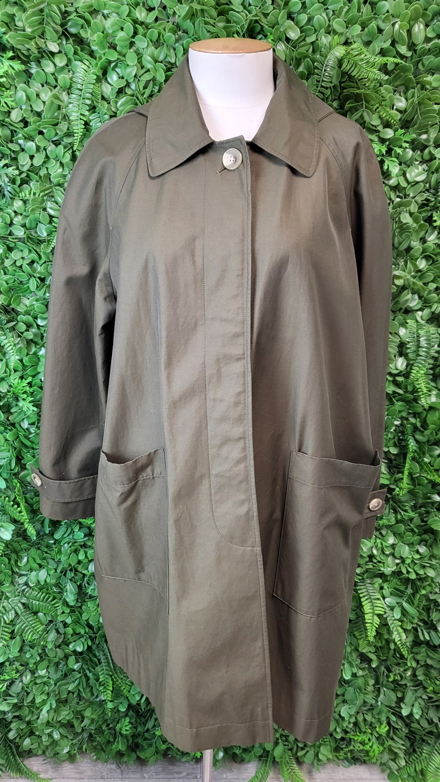 M&S Olive Rain Jacket (16-18)