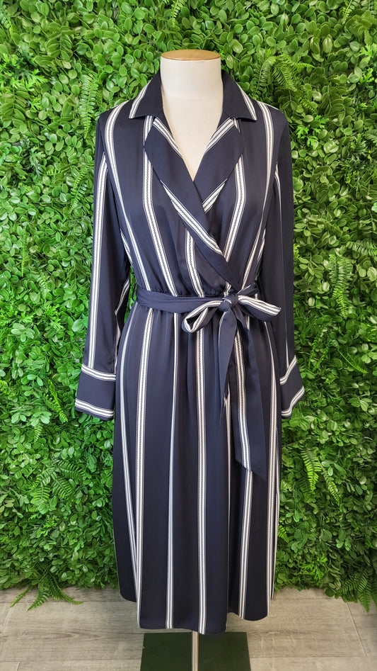 Witchery Stripe Collared Maxi Dress (8)