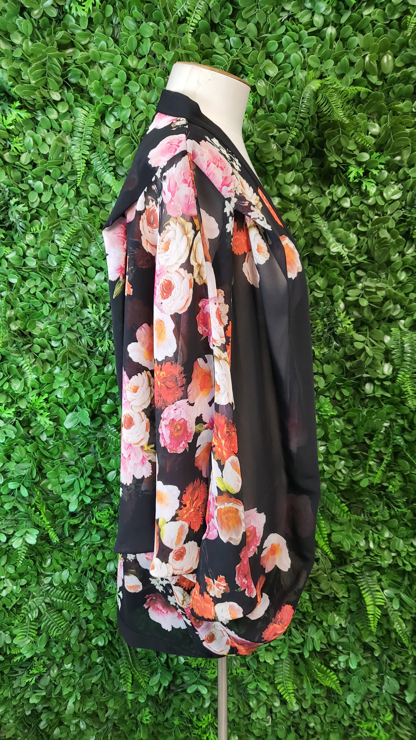 Pretty Basic by Augustine Floral Kimono Cardi OSFM