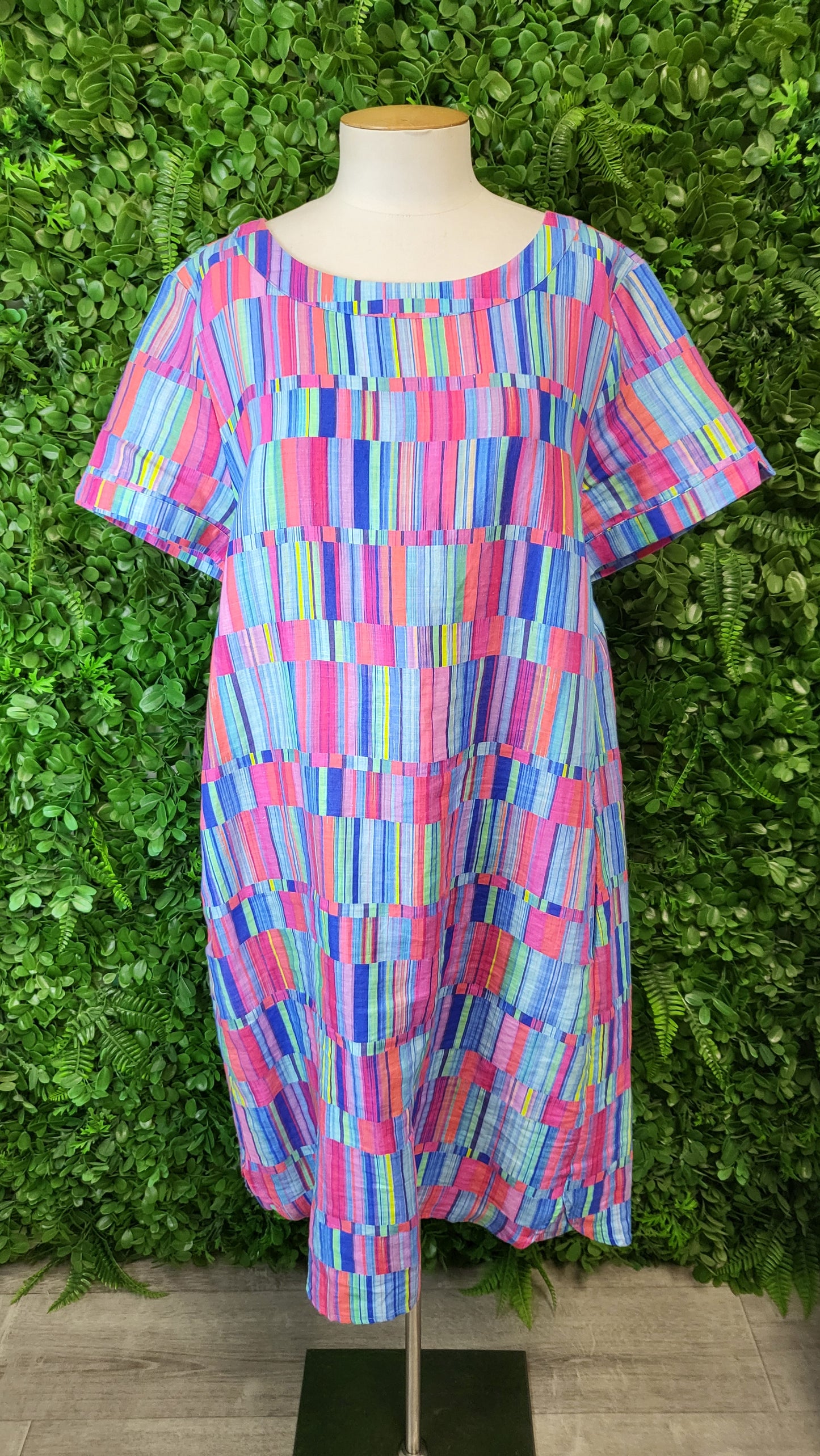 Blue Illusion Print Linen Shift Dress (18)