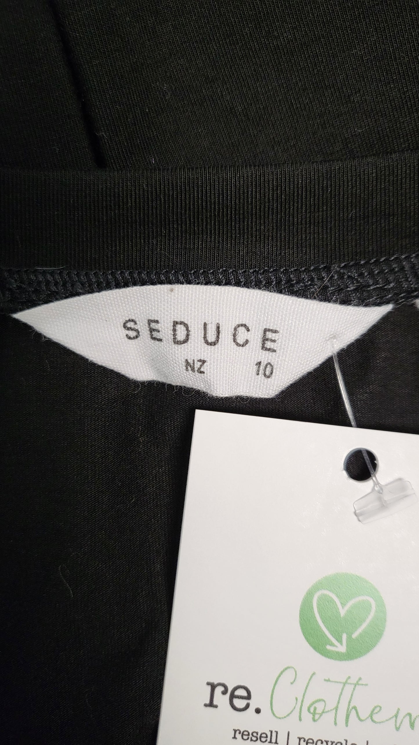 Seduce Print Contrast Top (10)