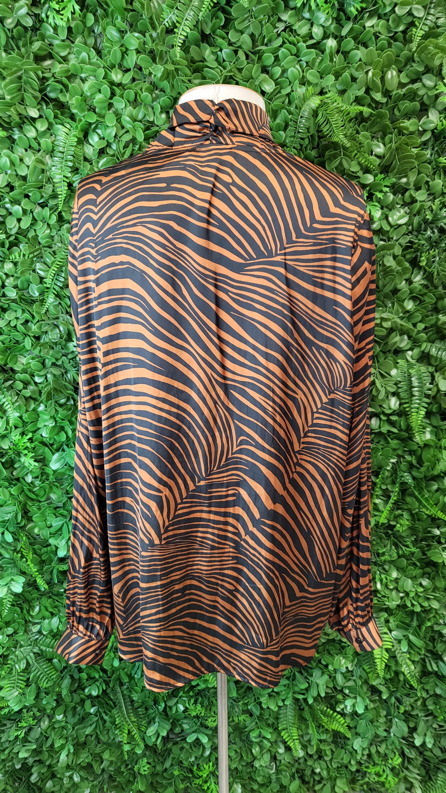 Storm Zebra Tie Neck Top (16)
