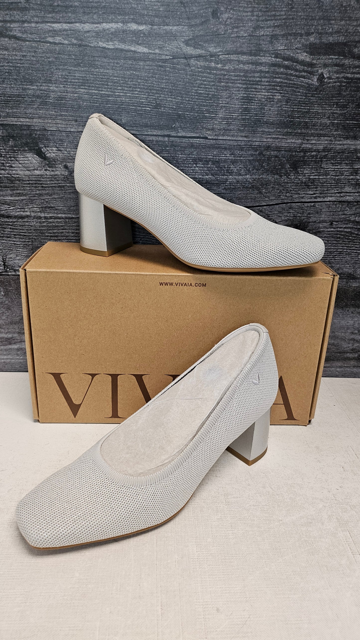 Vivaia Silver Elize Heel BNWT (39)