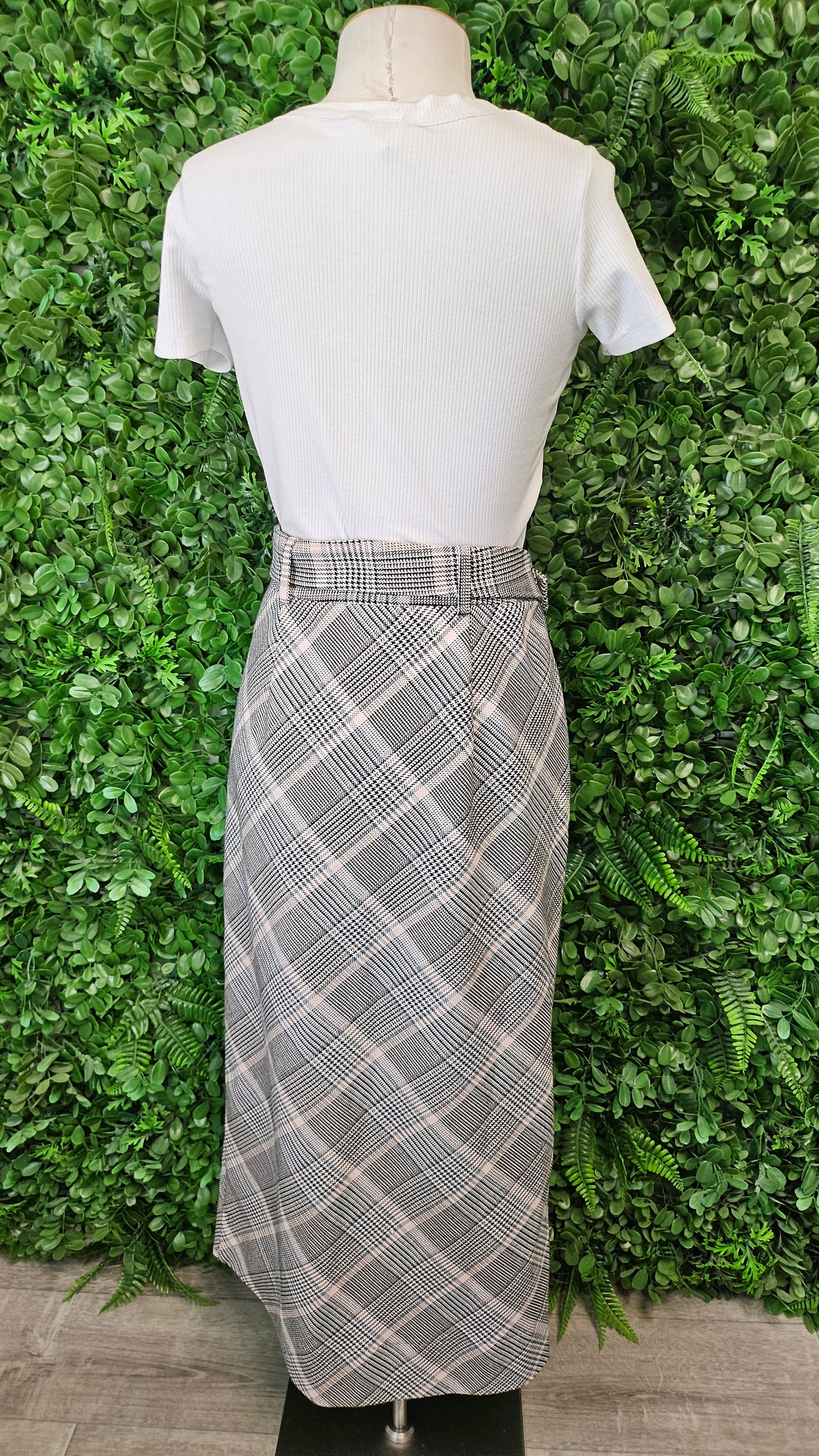 Witchery Plaid Midi Skirt (12)