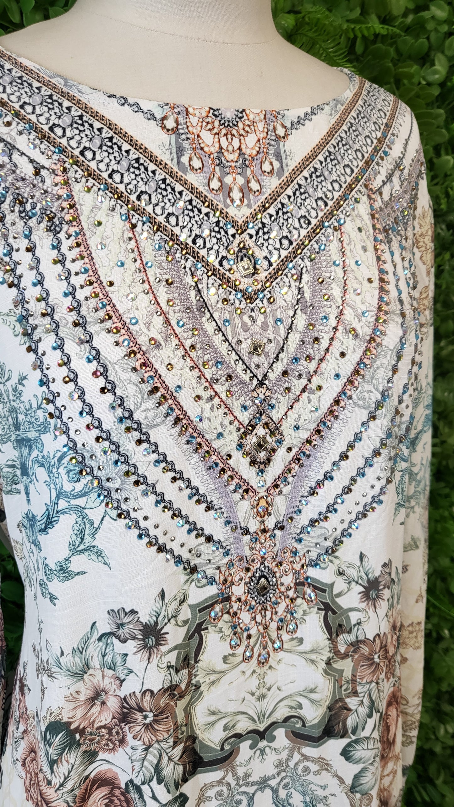 Gems AU Print Oseree Dress BNWT (16)