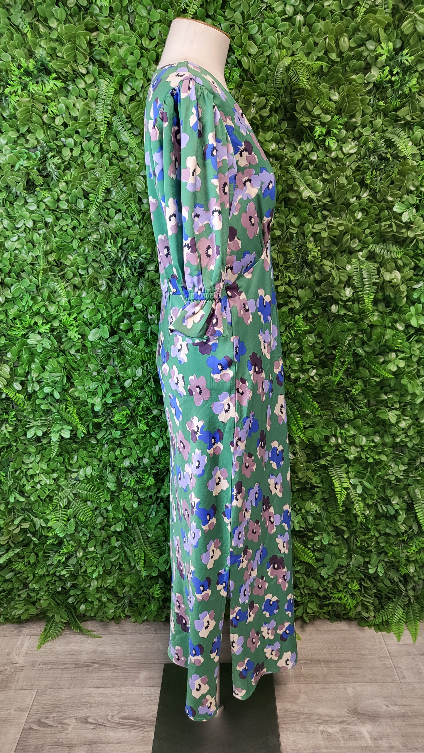 Seeking Lola Green Sateen Dress (12)