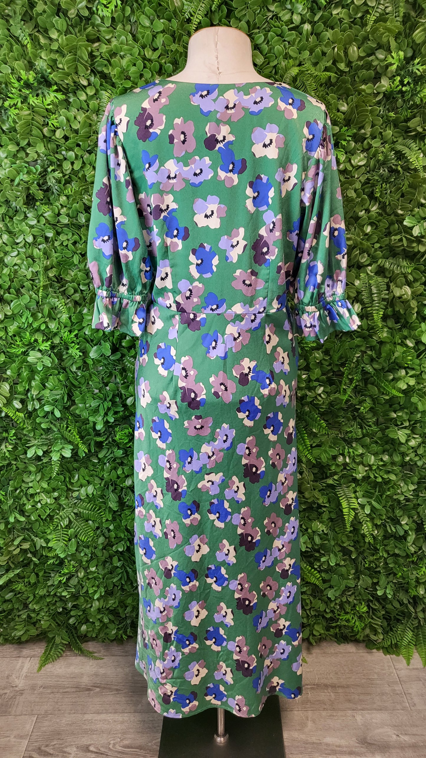 Seeking Lola Green Sateen Dress (12)