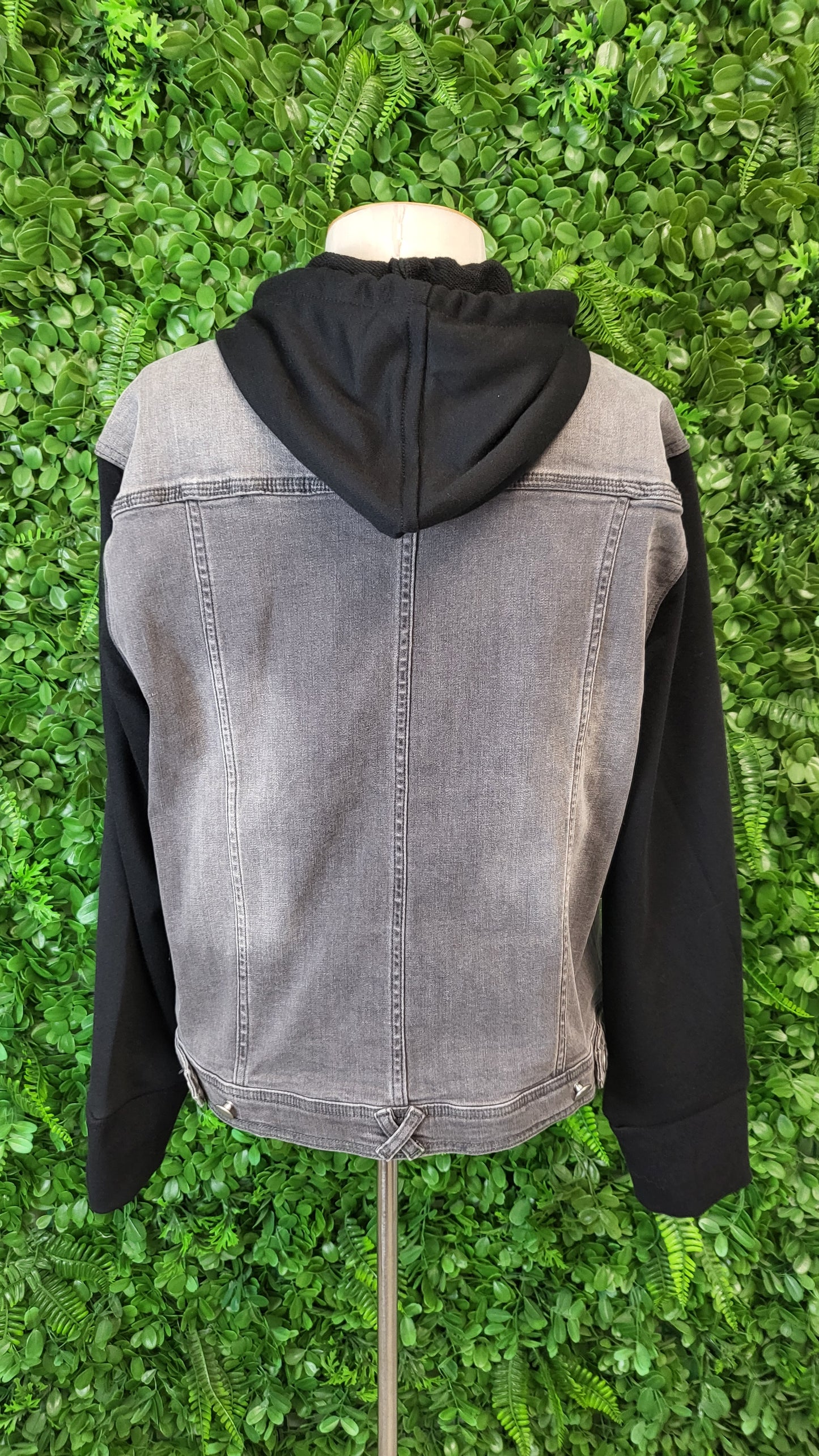Home Lee Vintage Black Hooded Denim Jacket (14)