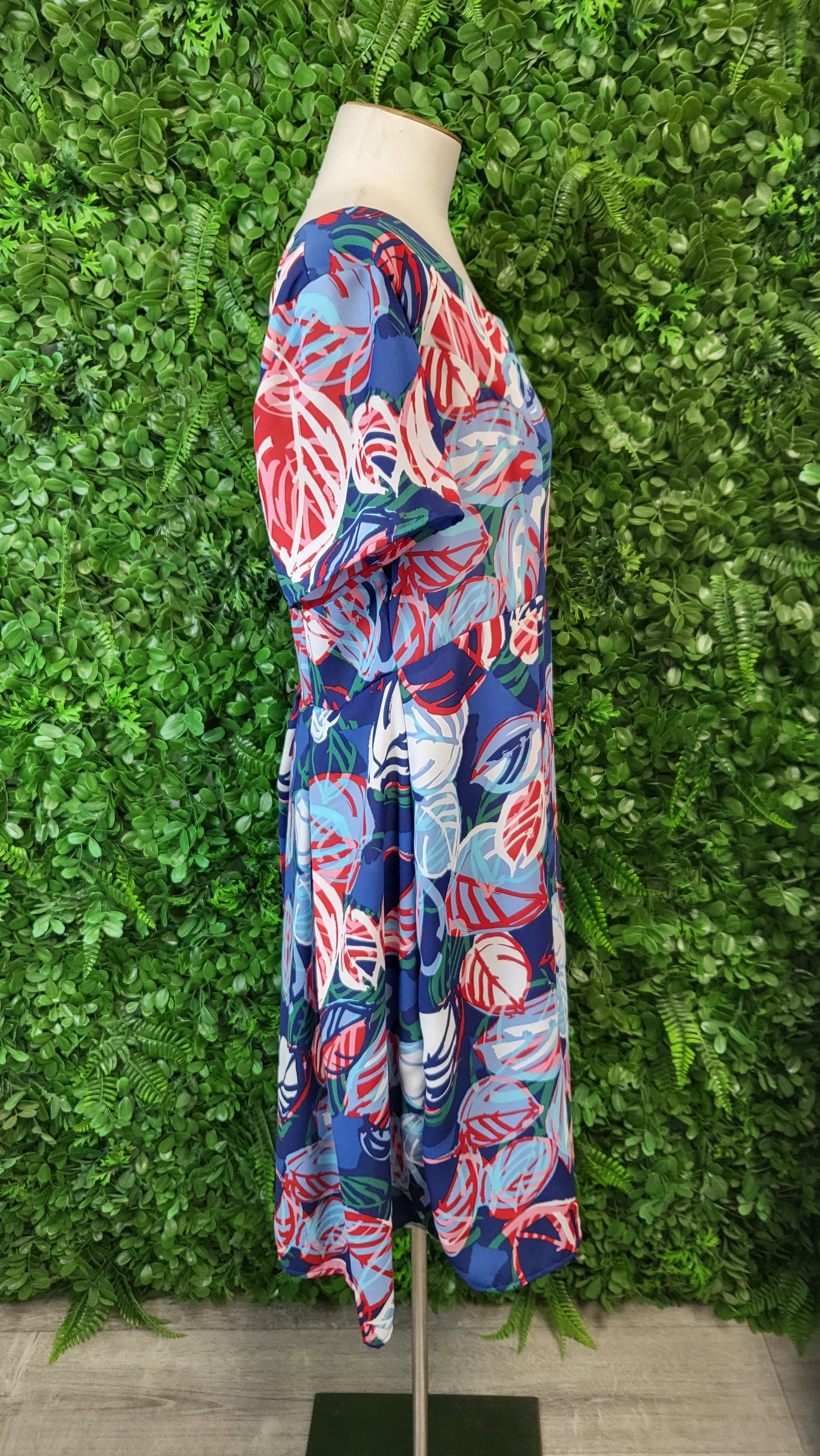 Annah Stretton Floral Joanne Dress BNWT (16)