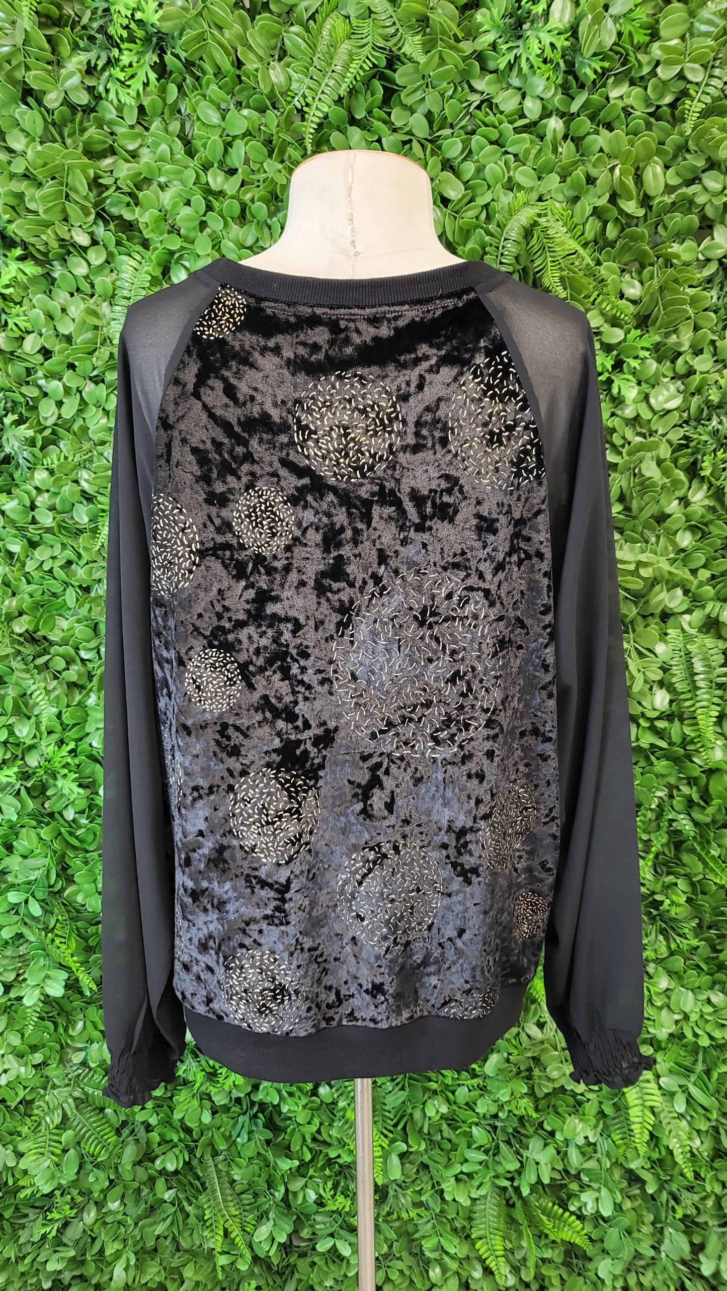 Seeking Lola Black Velour Sweat (14)