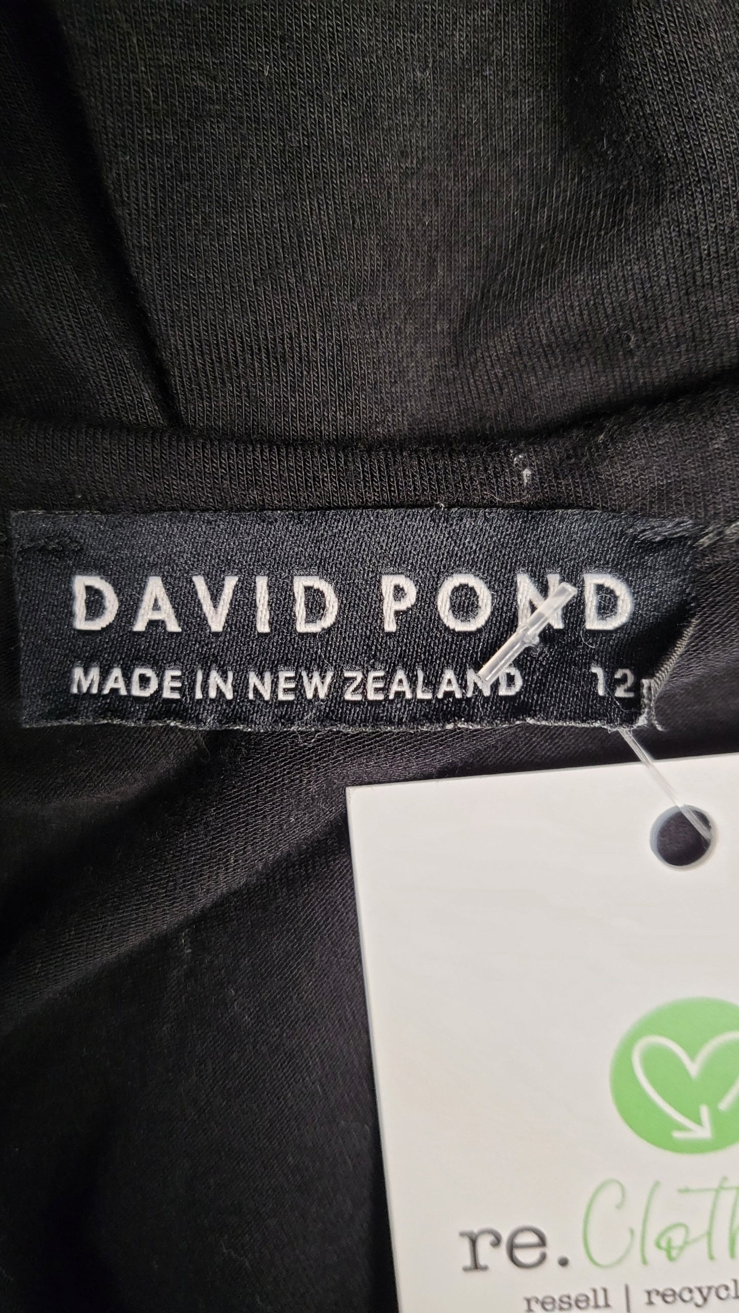 David Pond Black Daisy Tee (12)