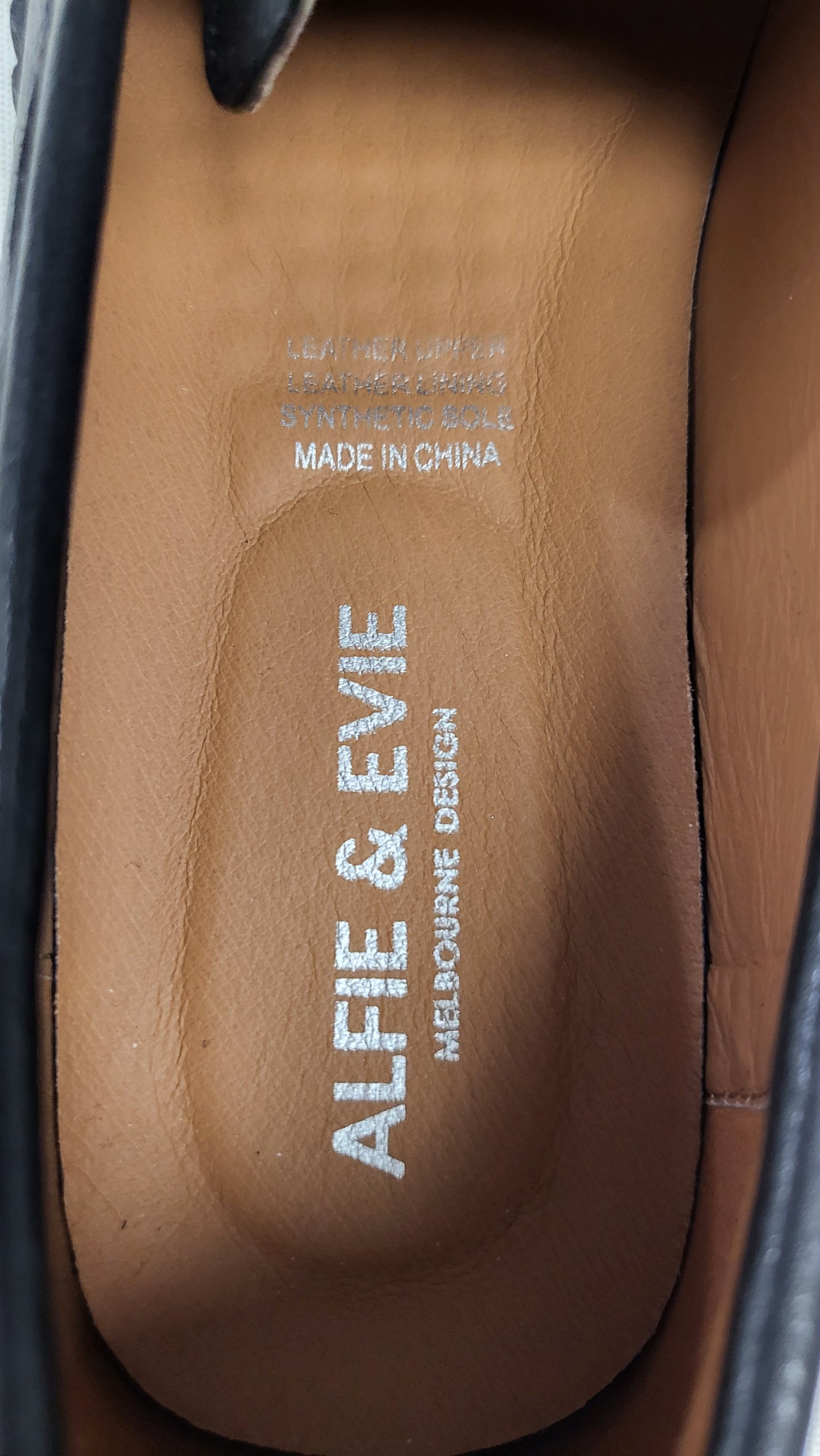 Alfie & Evie Black Dune Loafer BNWT (40)
