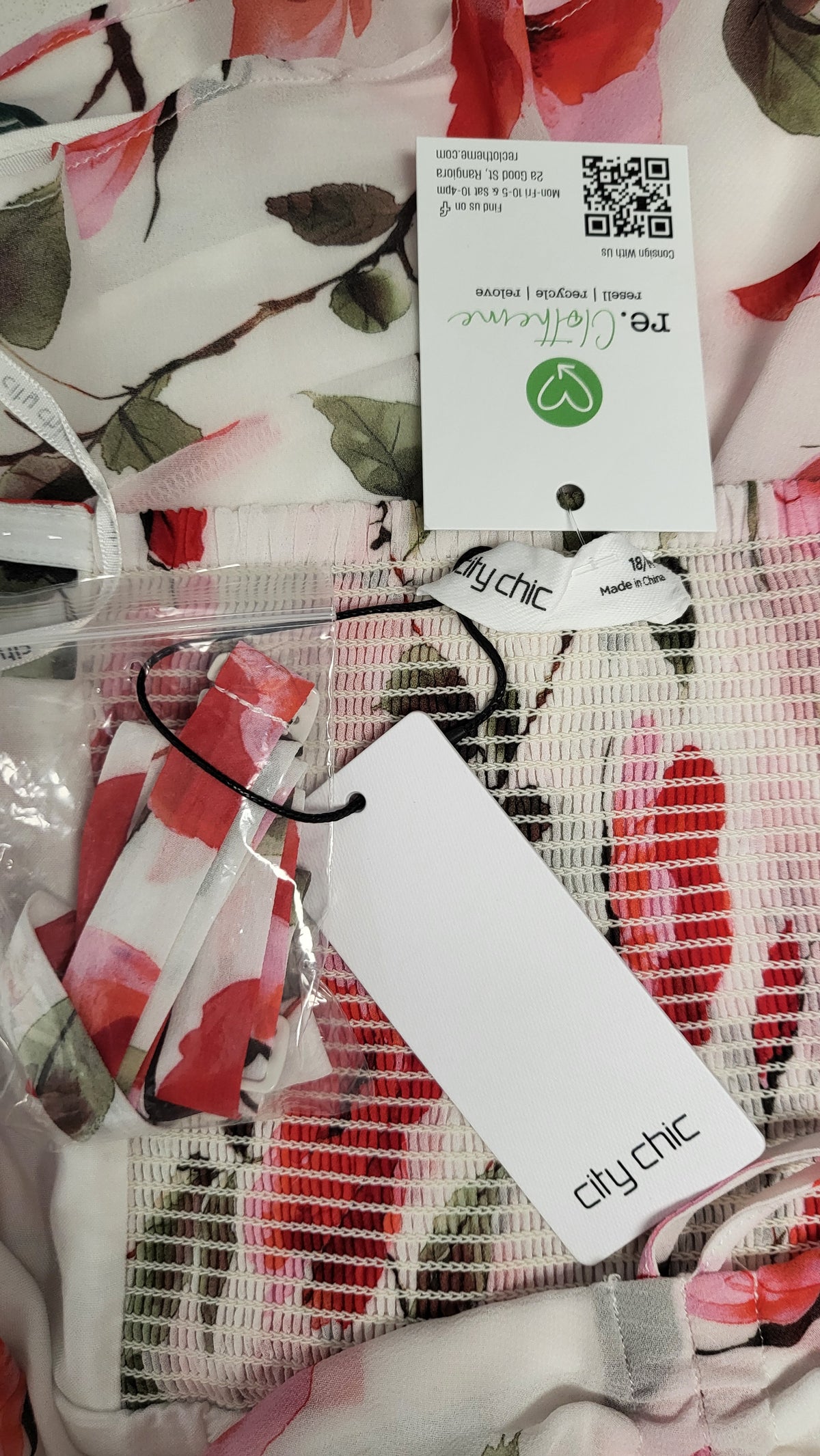 City Chic Floral Ivy Fleur Skirt BNWT (18)