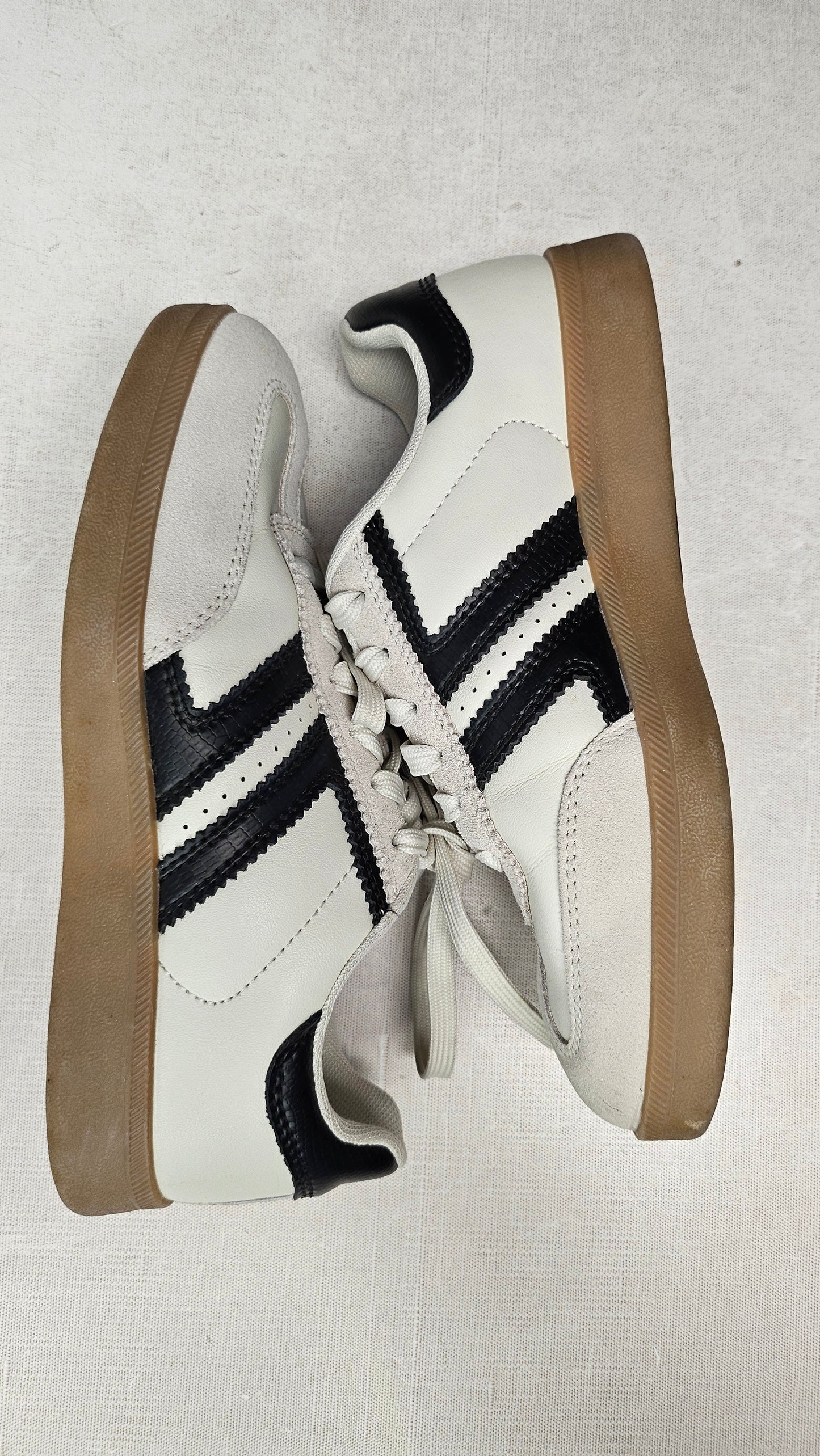 Le Sansa Cream Jasper Sneaker (36)