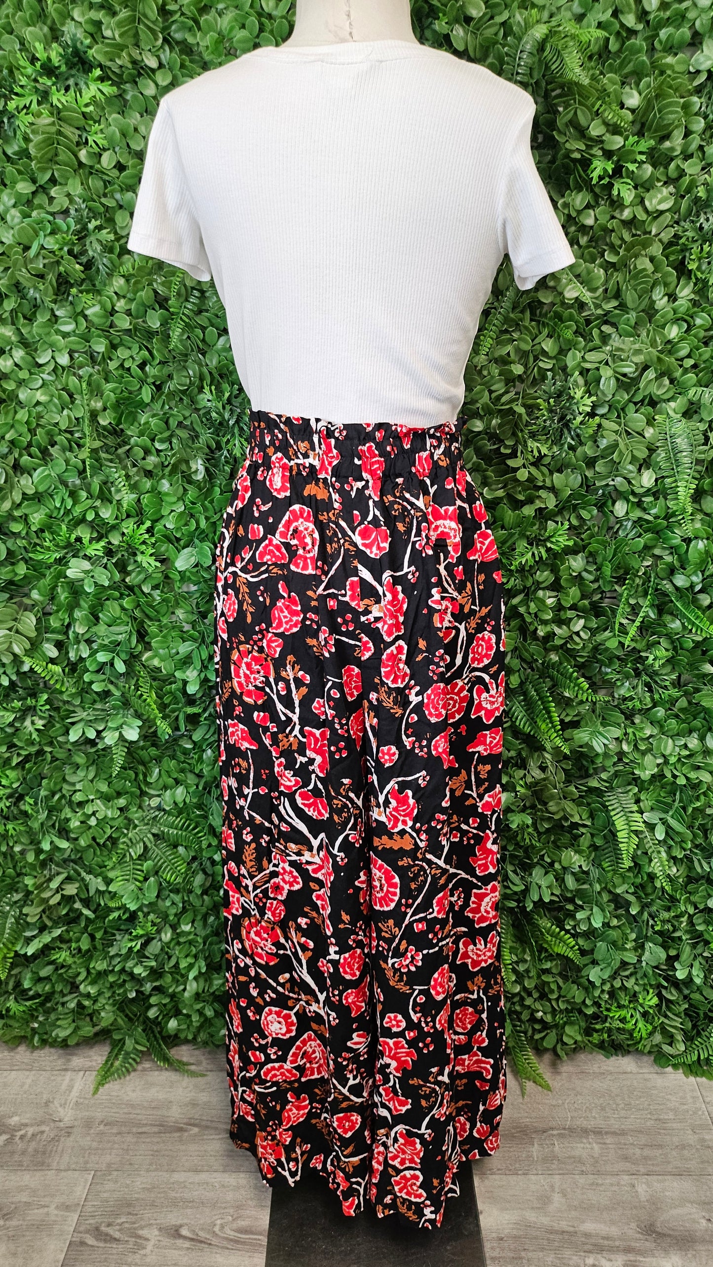 Karma East Floral Wide Leg Pant (18)