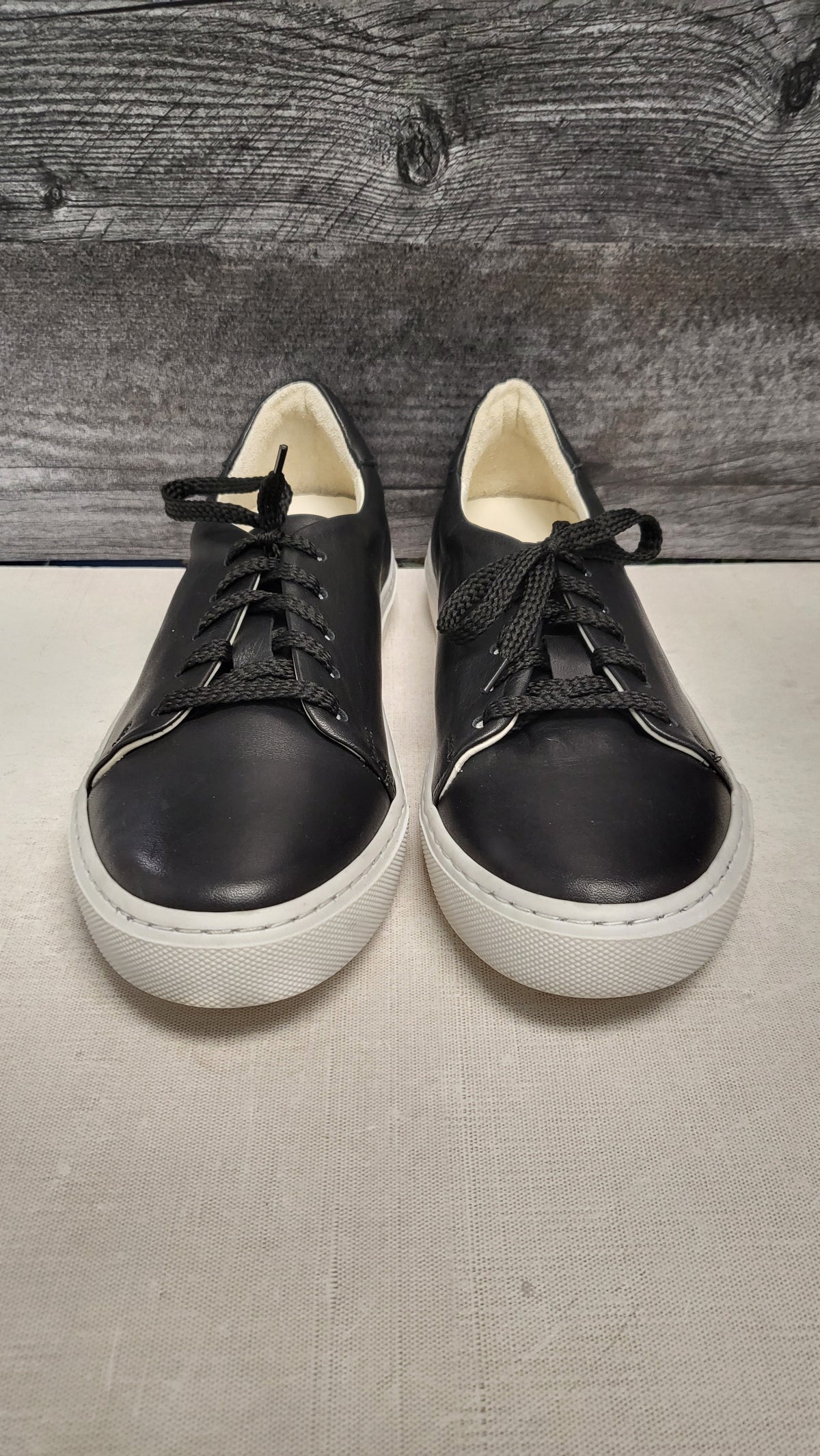 Bueno Black Leather Sneakers (38)