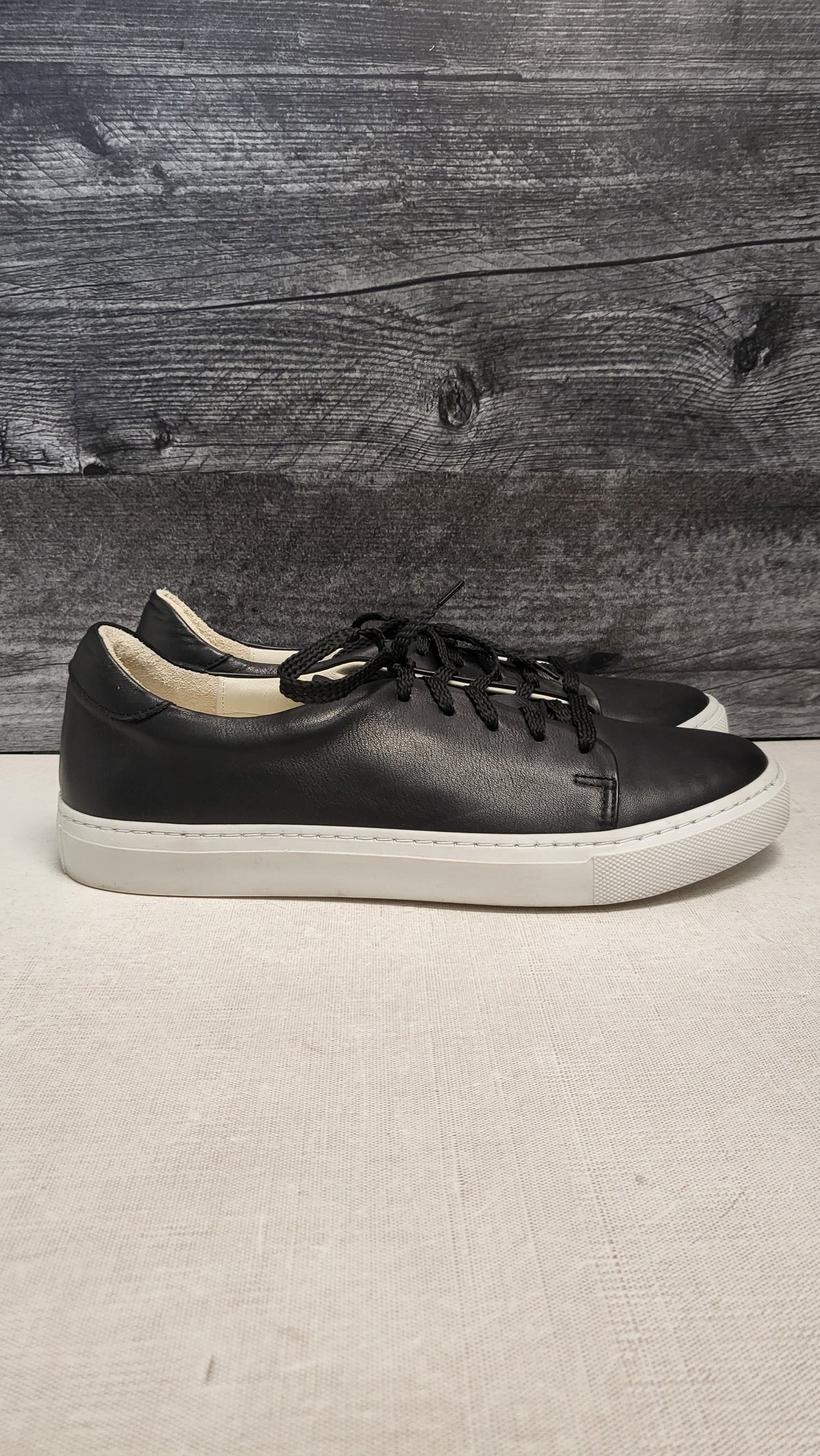 Bueno Black Leather Sneakers (38)
