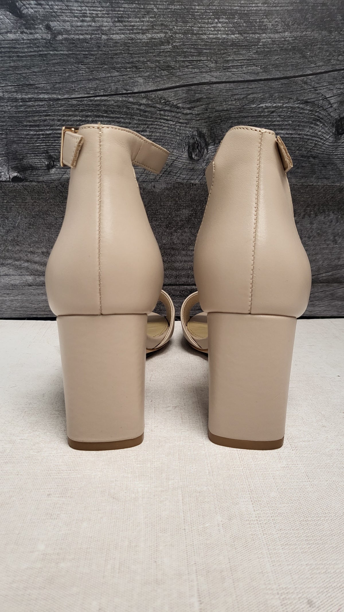 Isabella Anselmi Nude Block Heel (38)