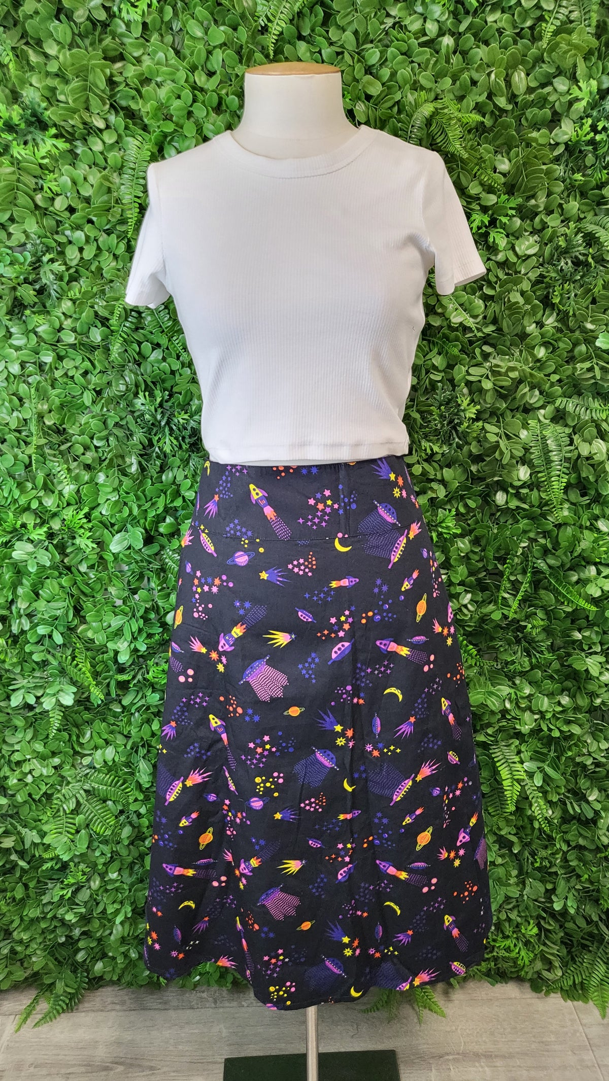 Karma East Print Space Skirt (18-20)