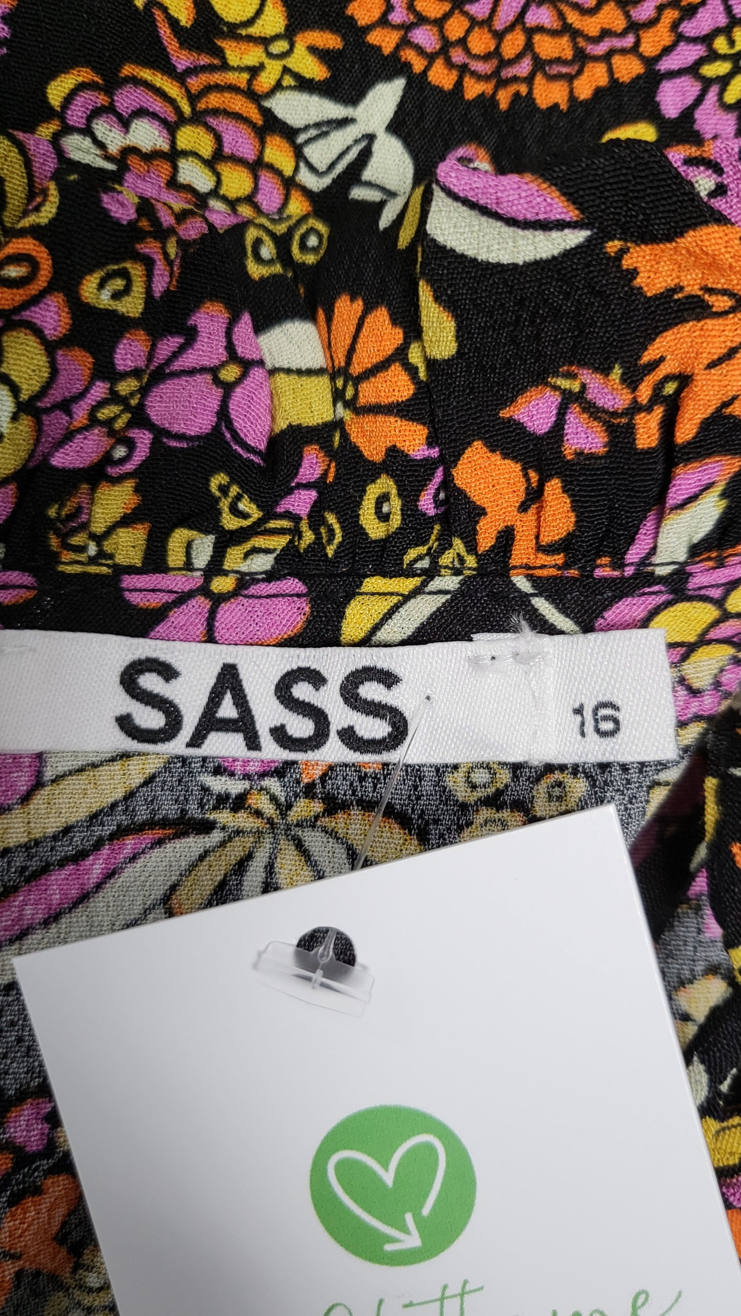 Sass Floral Midi Dress (16)