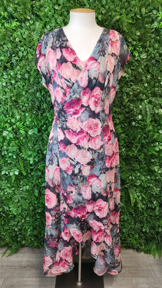 Annah Stretton  Floral Wrap Dress (12)